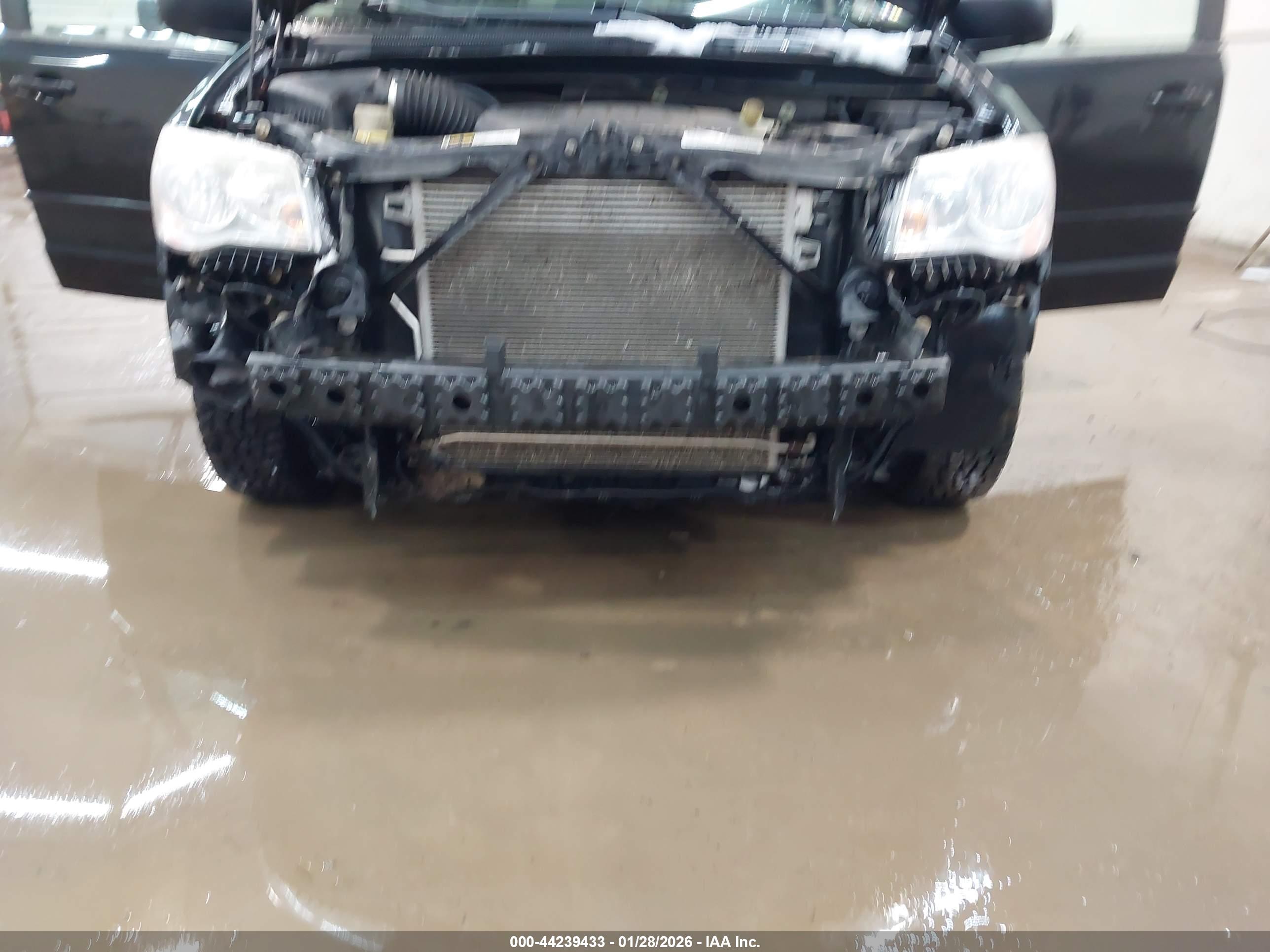 DODGE GRAND image 6