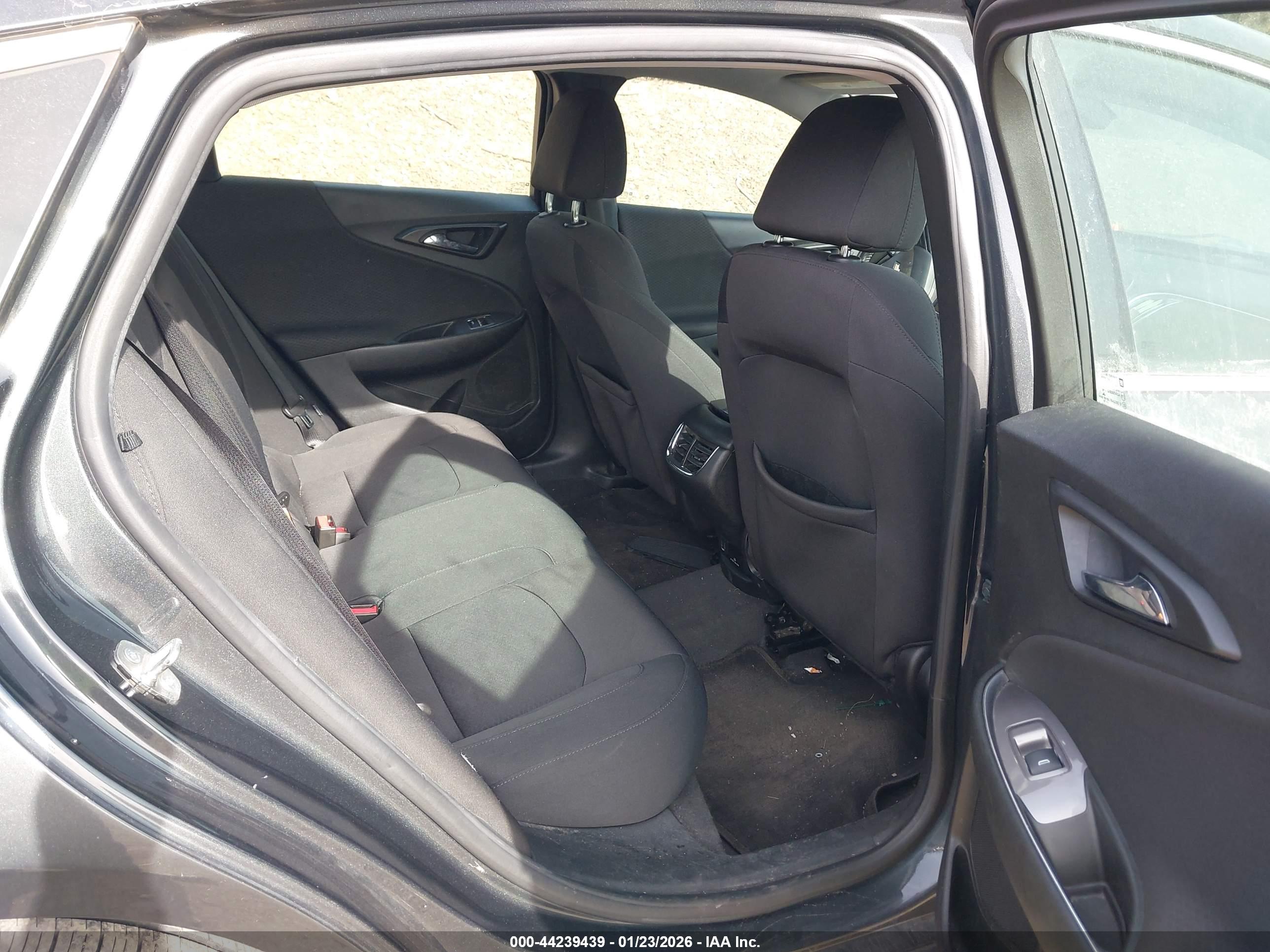 CHEVROLET MALIBU image 8