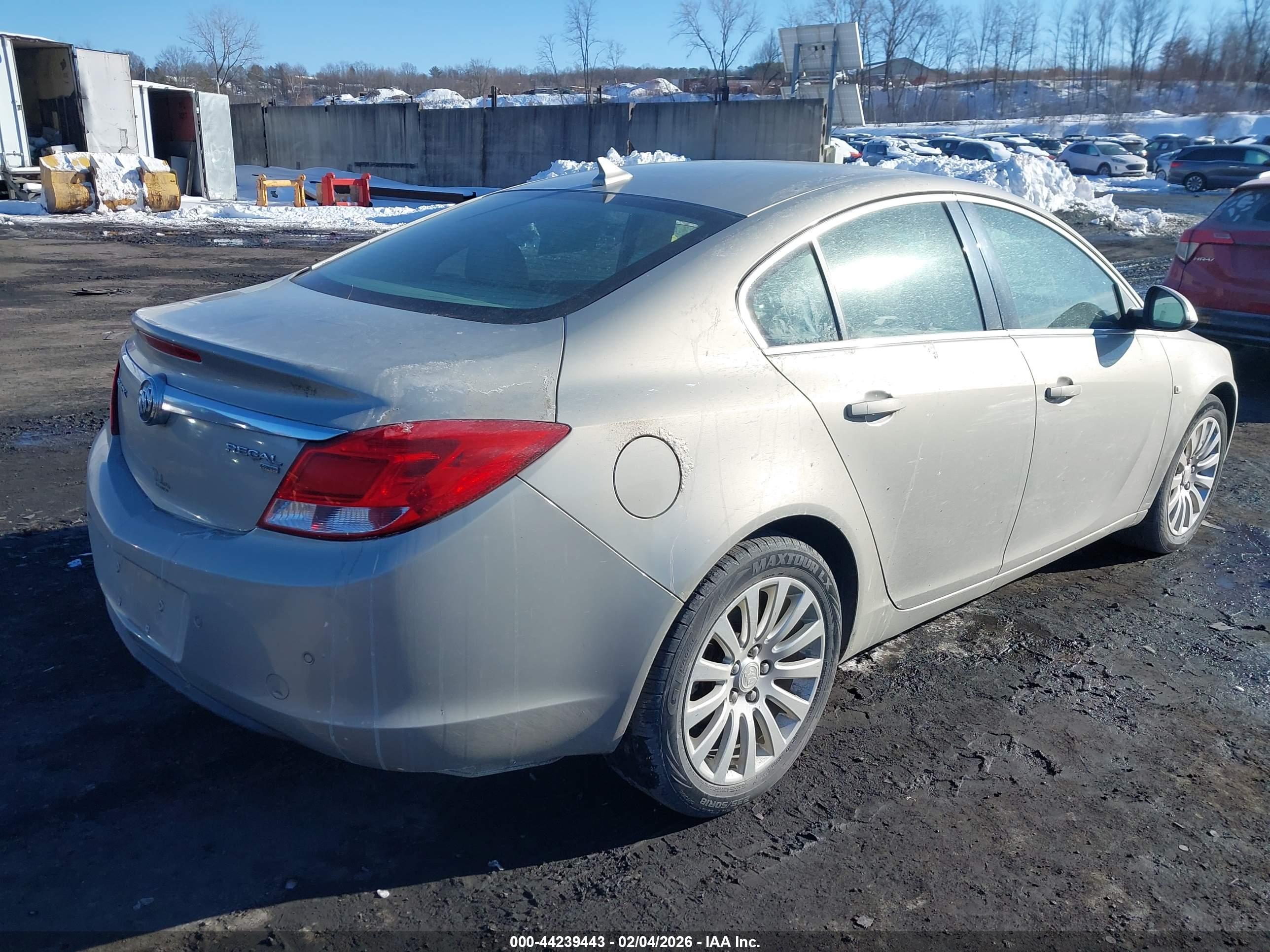 BUICK REGAL image 4