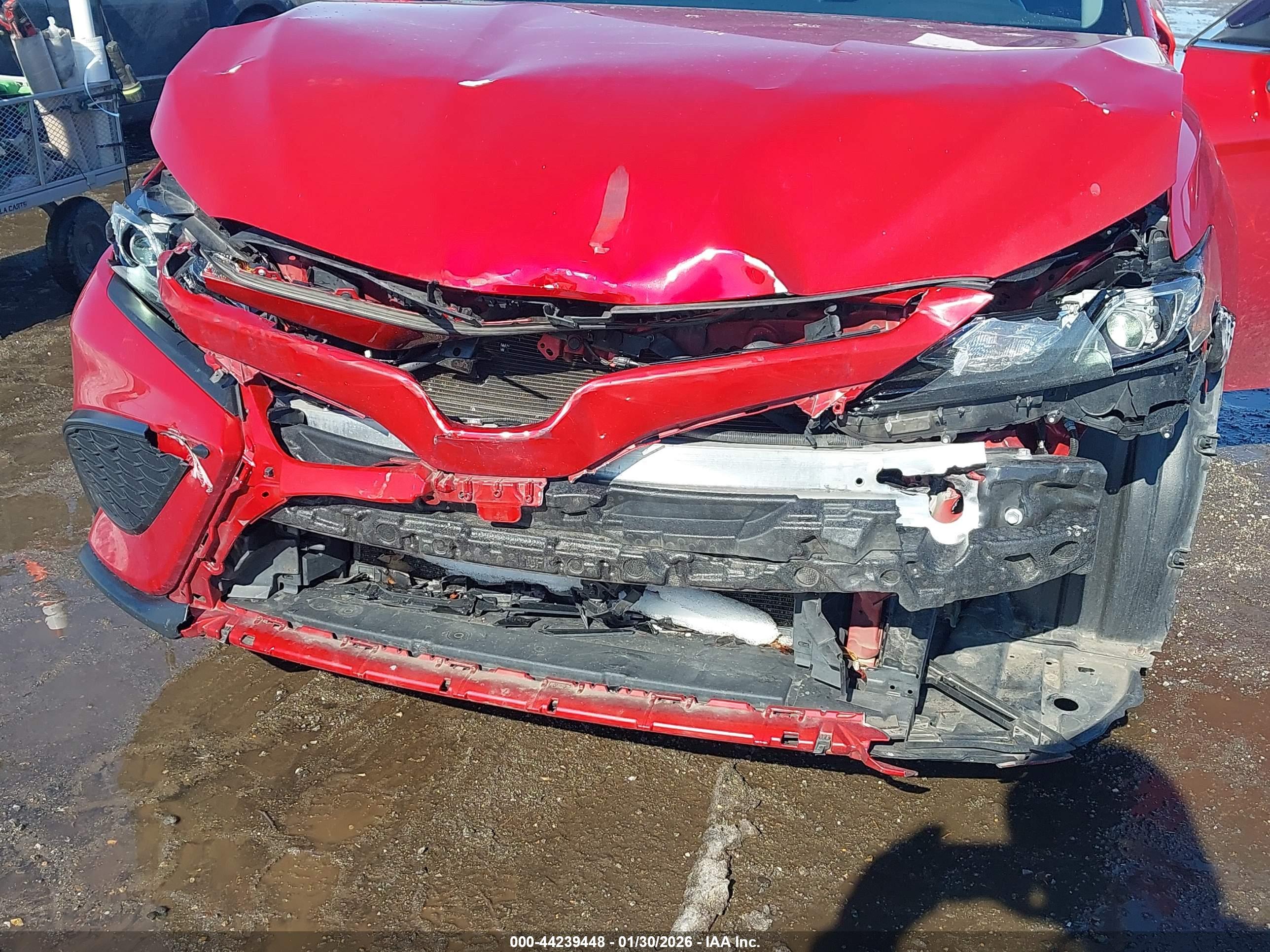 TOYOTA CAMRY image 6
