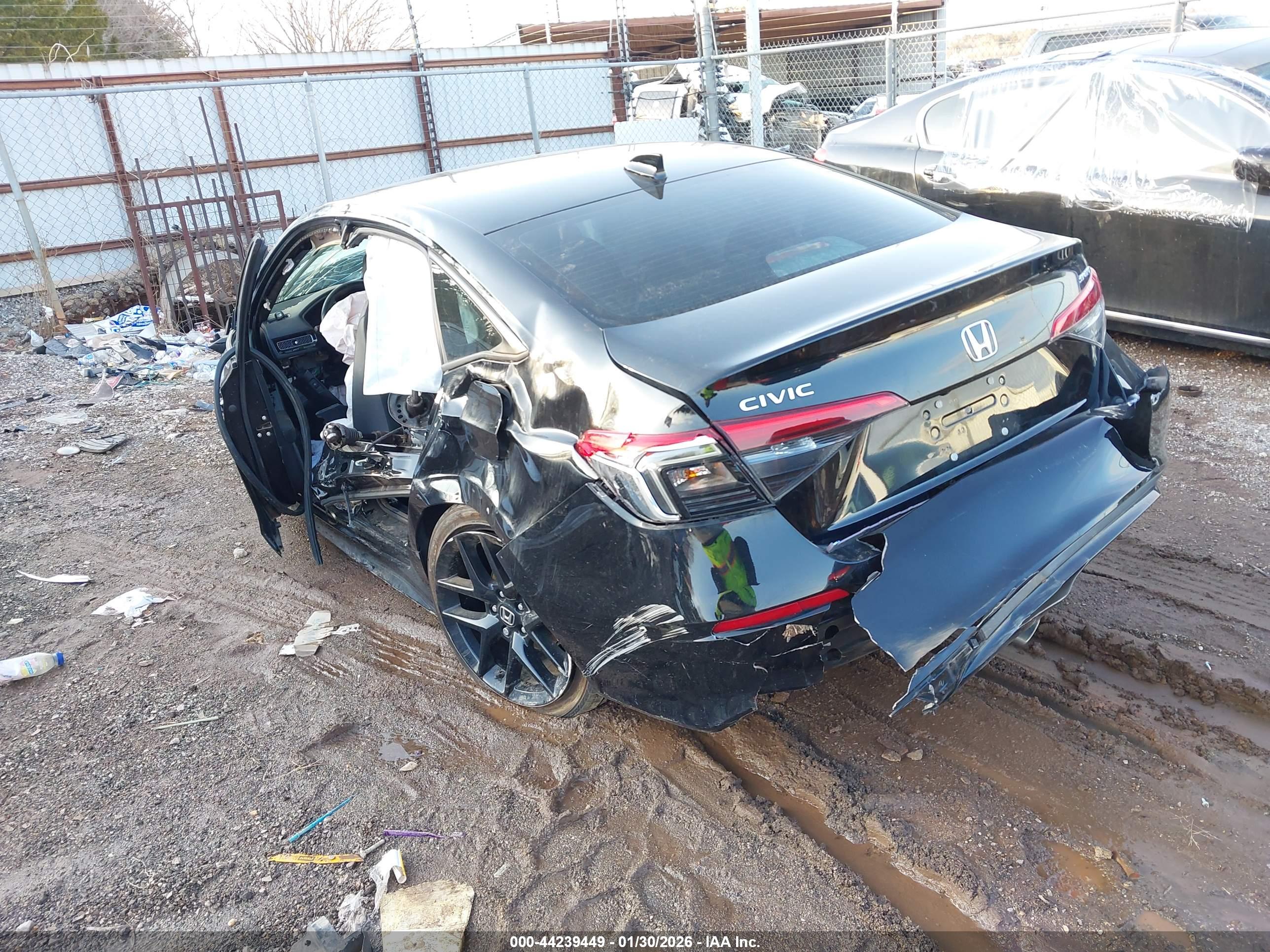 HONDA CIVIC image 3