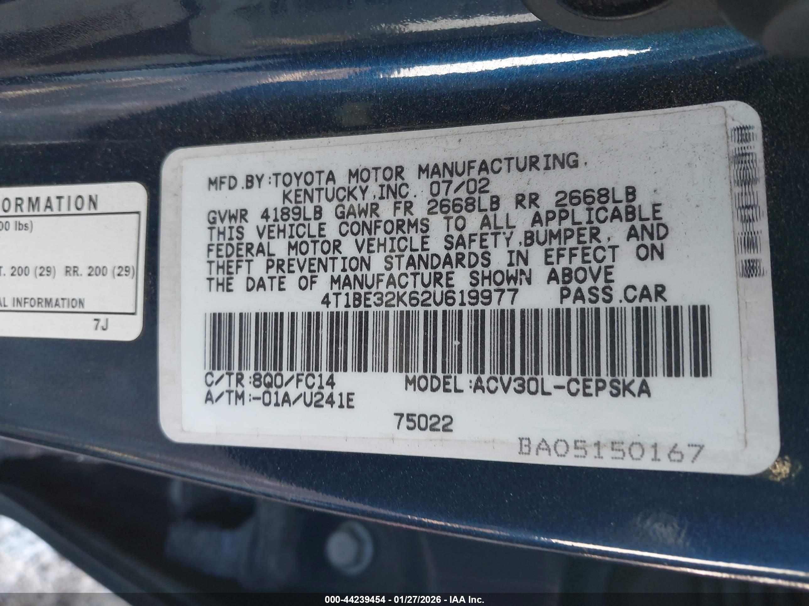 TOYOTA CAMRY image 9
