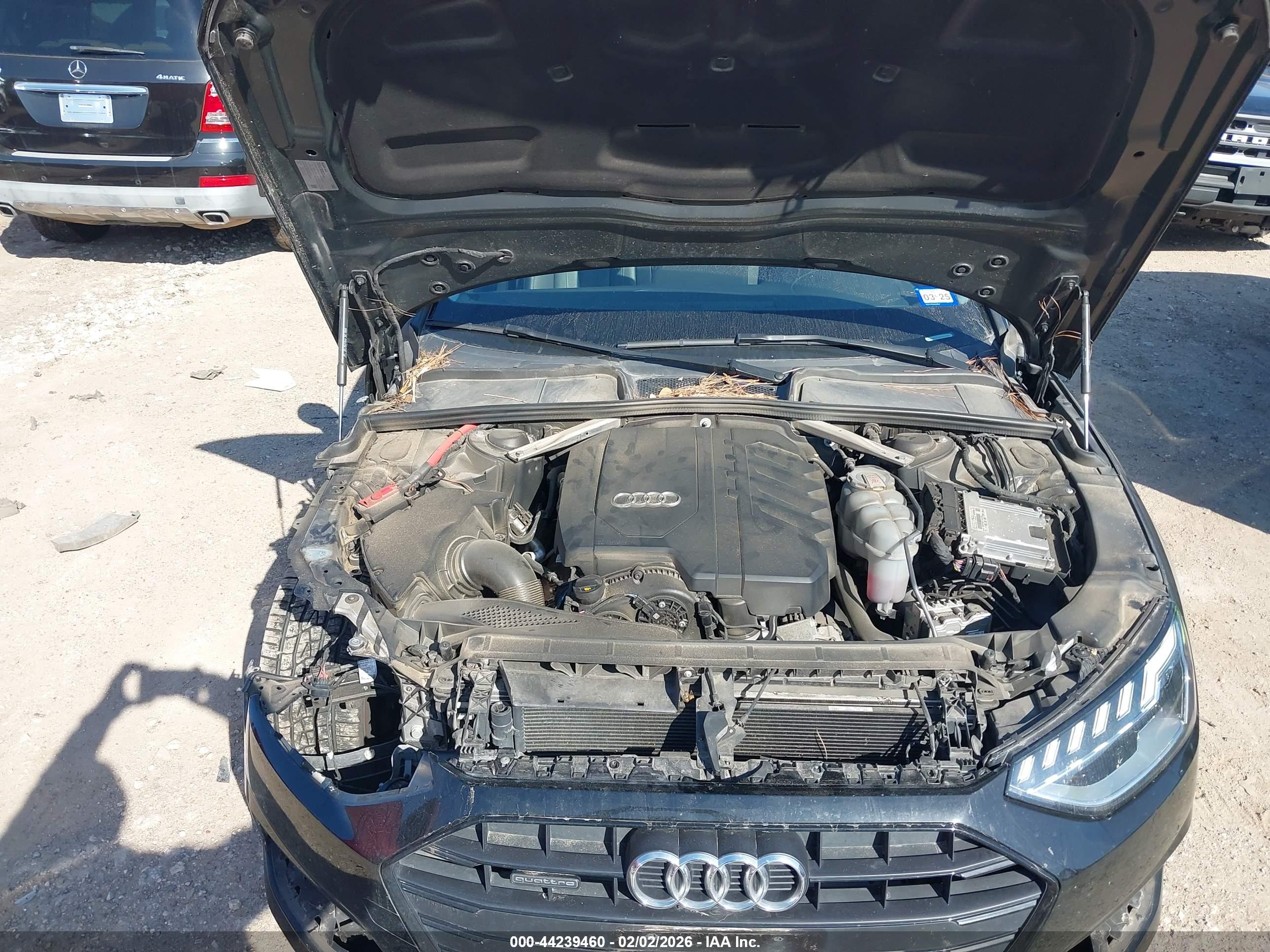AUDI A4 image 10
