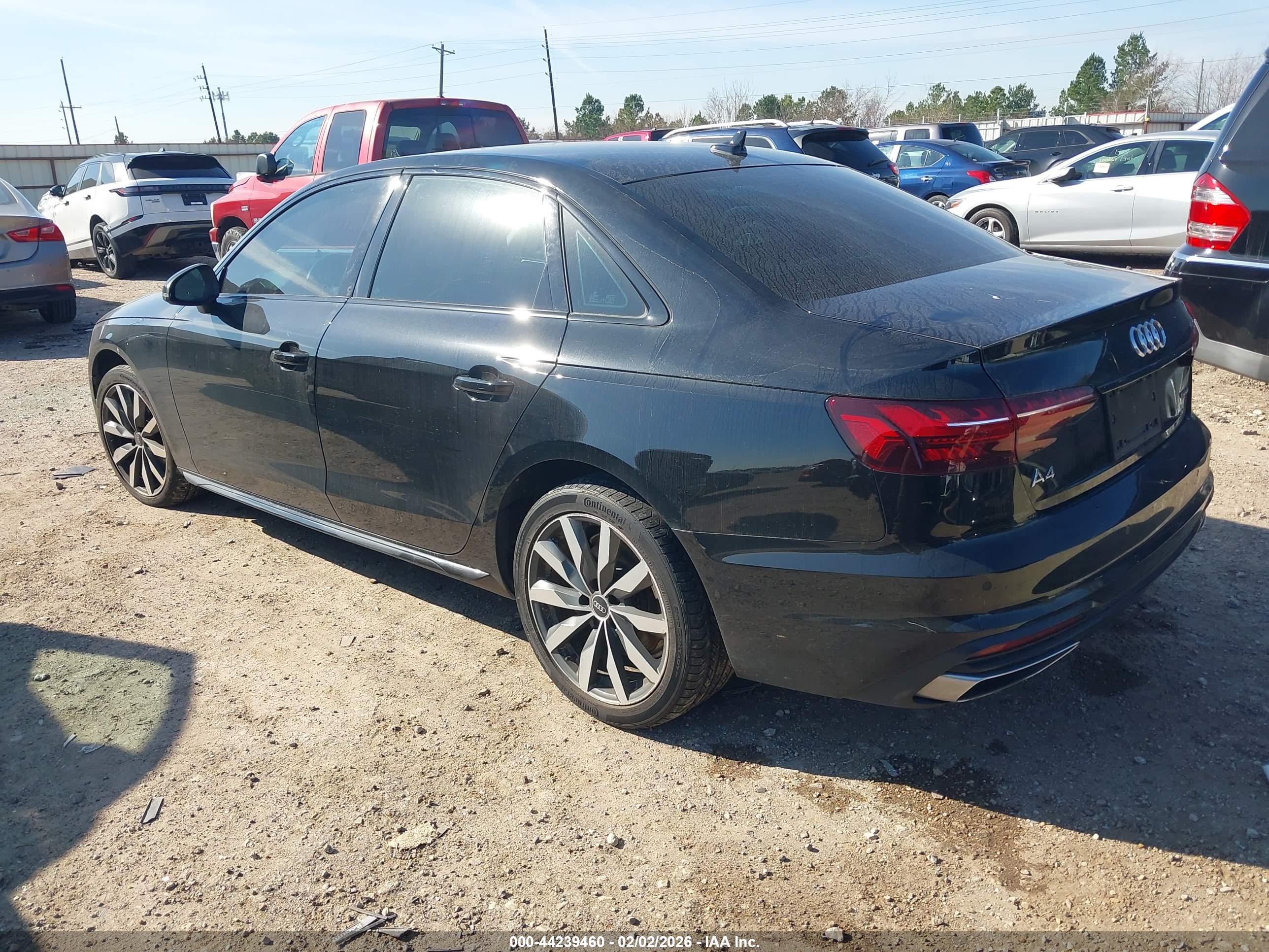 AUDI A4 image 3