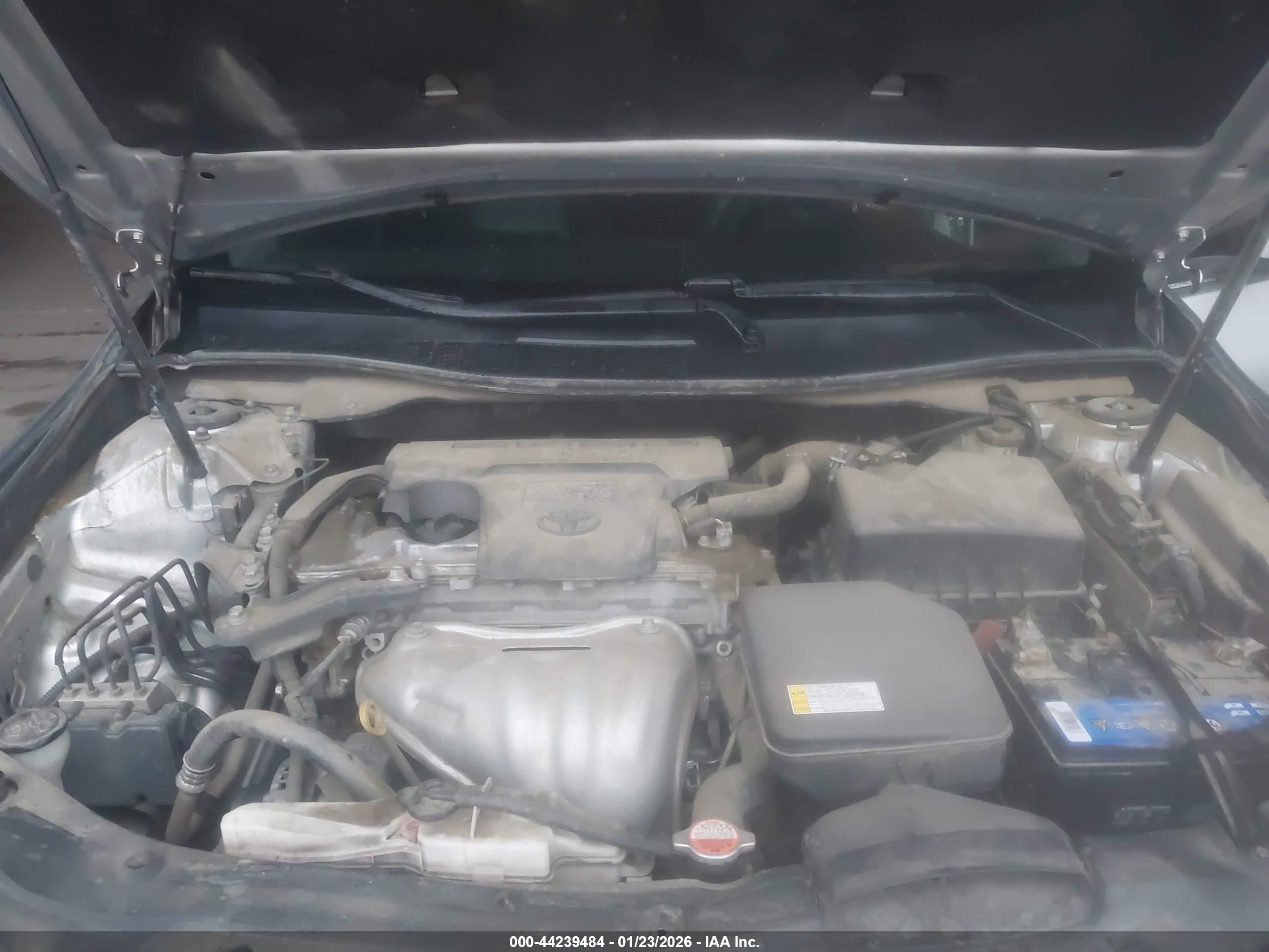 TOYOTA CAMRY image 10