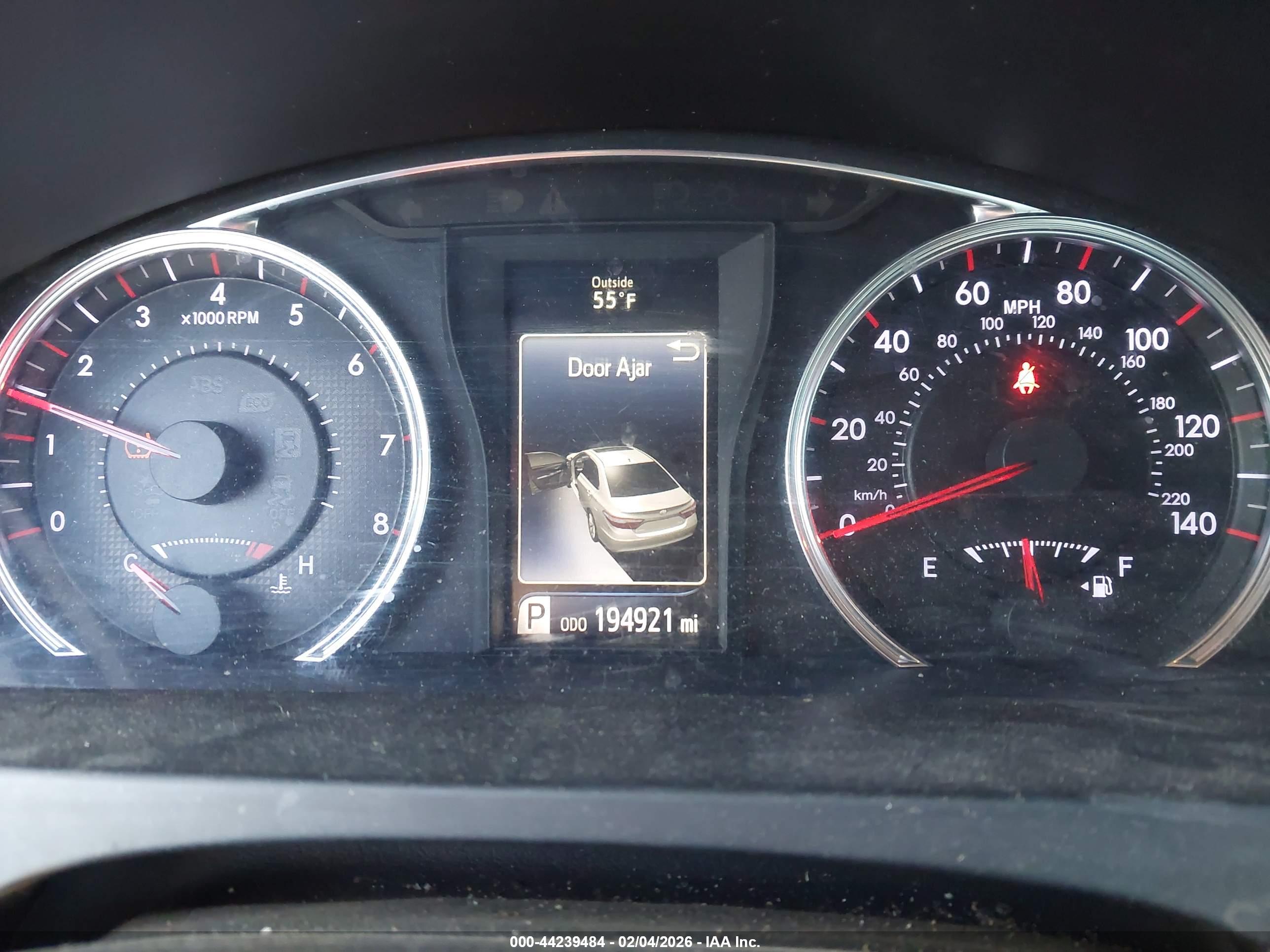 TOYOTA CAMRY image 7