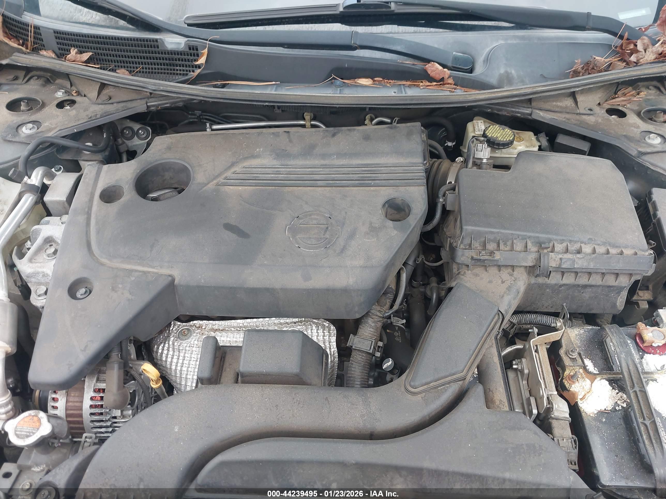 NISSAN ALTIMA image 10