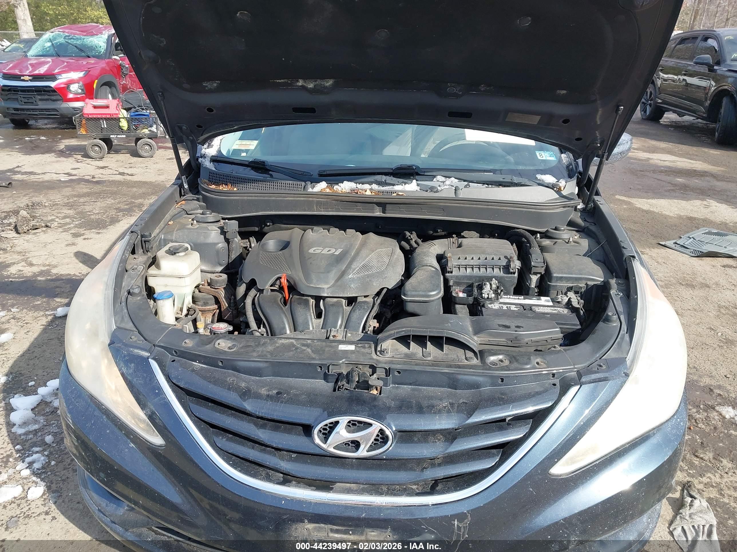 HYUNDAI SONATA image 10