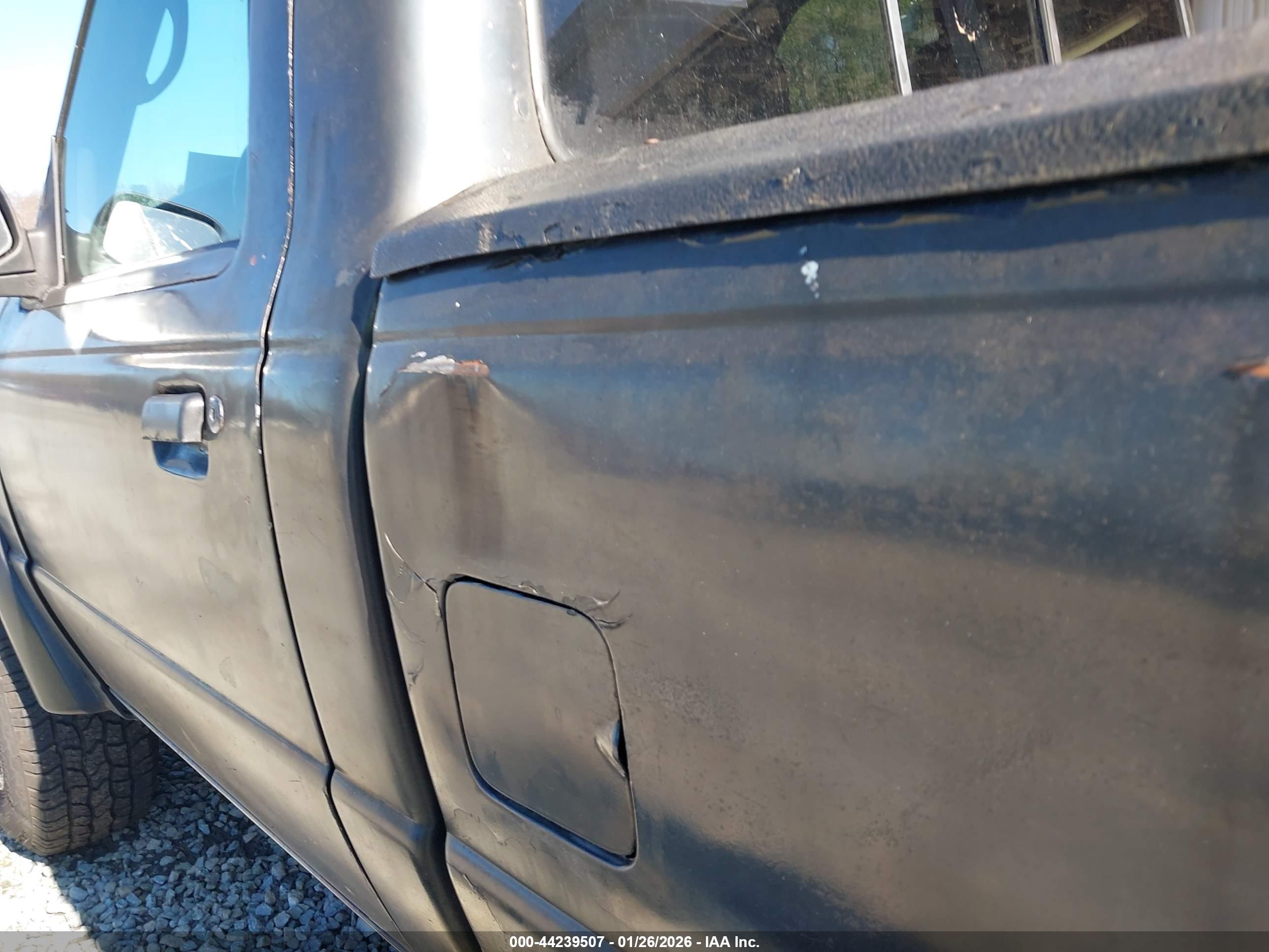 FORD RANGER image 6
