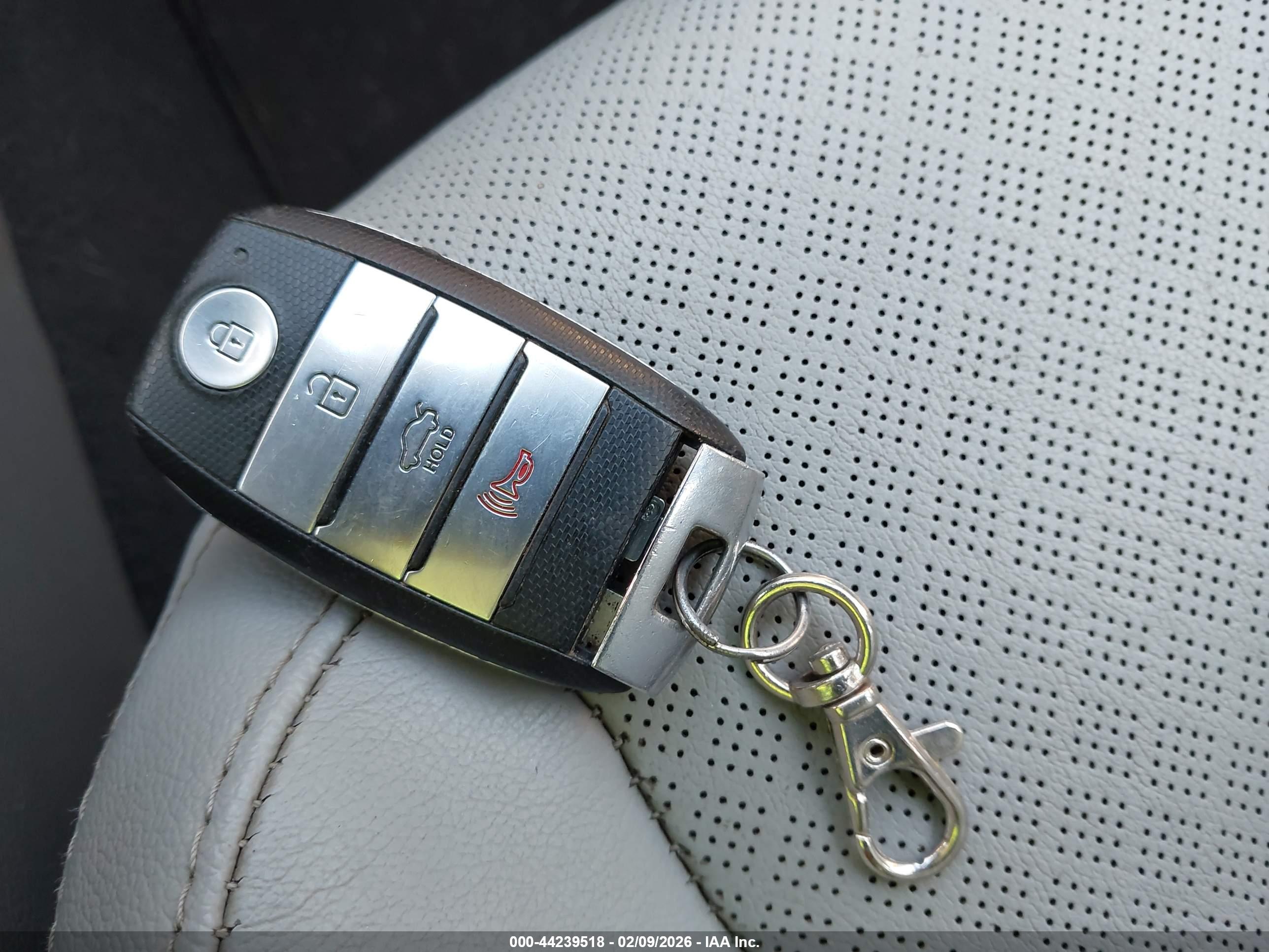 KIA OPTIMA image 11