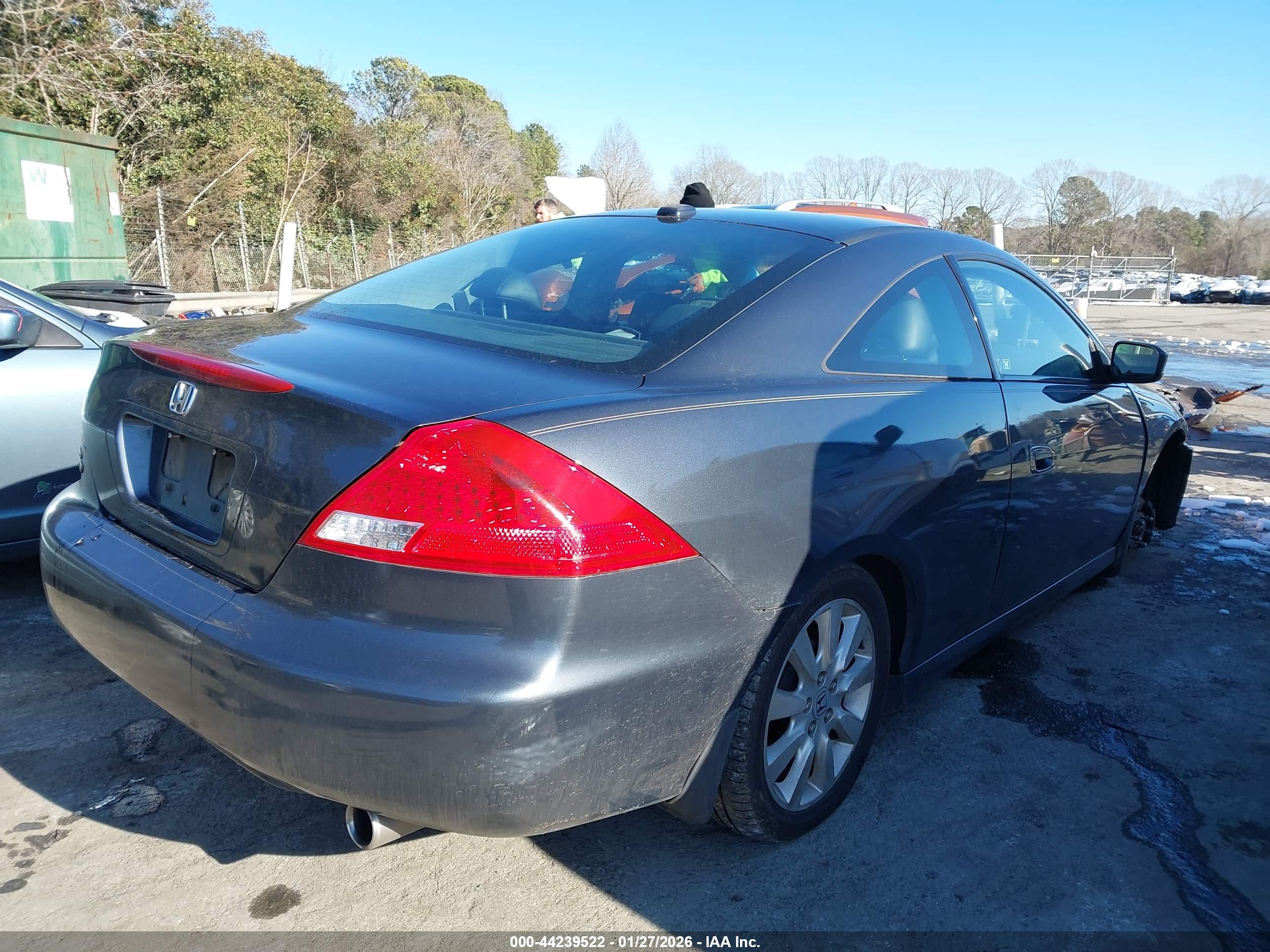 HONDA ACCORD image 4