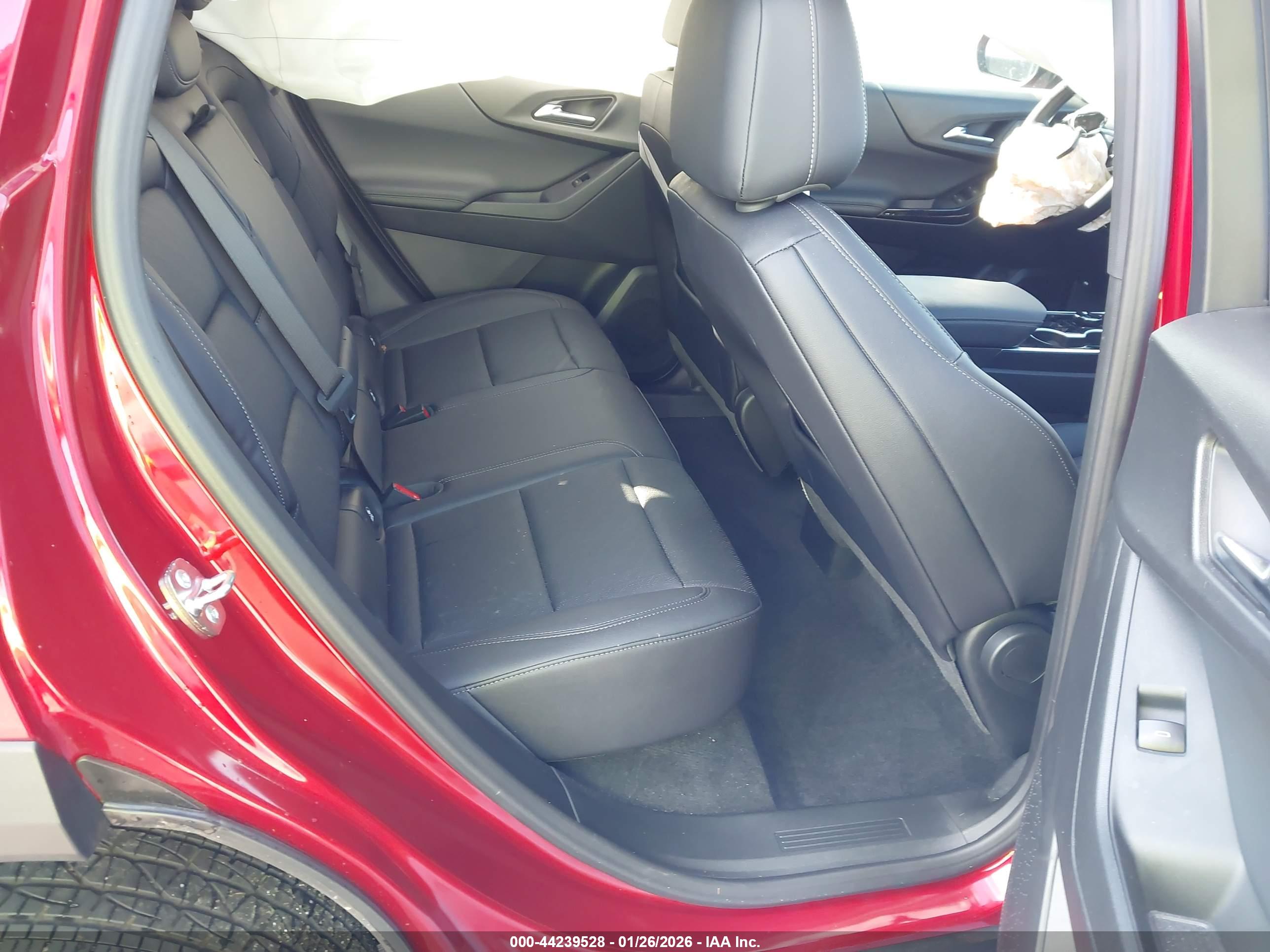 CHEVROLET EQUINOX image 8