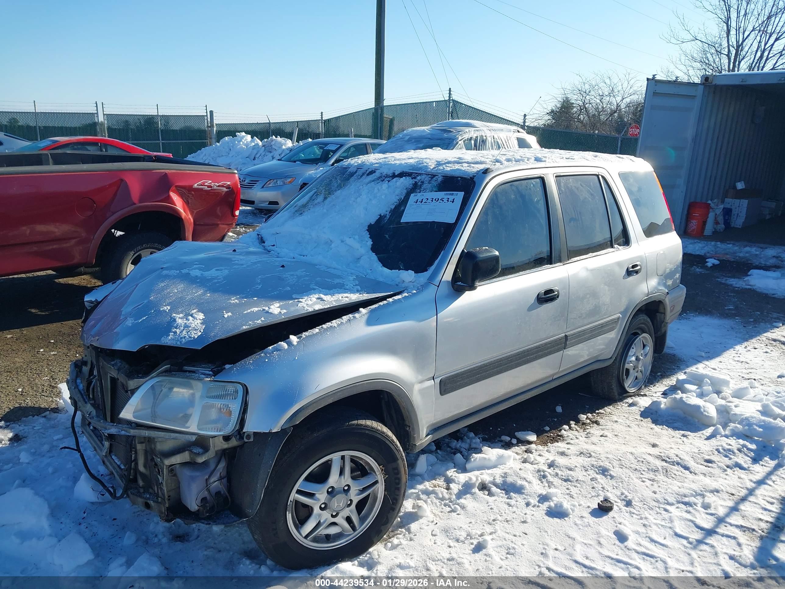 HONDA CR-V image 2