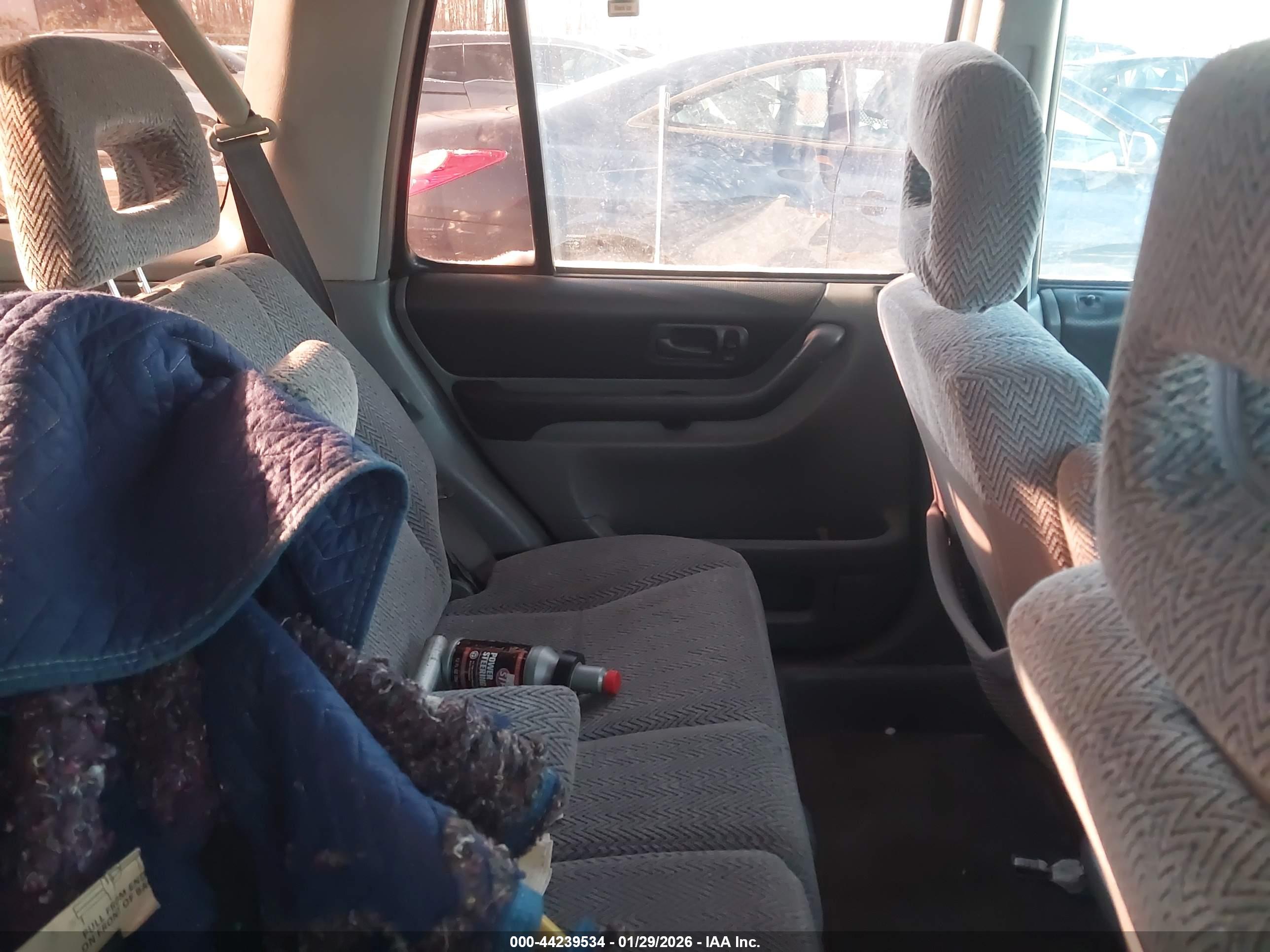 HONDA CR-V image 8