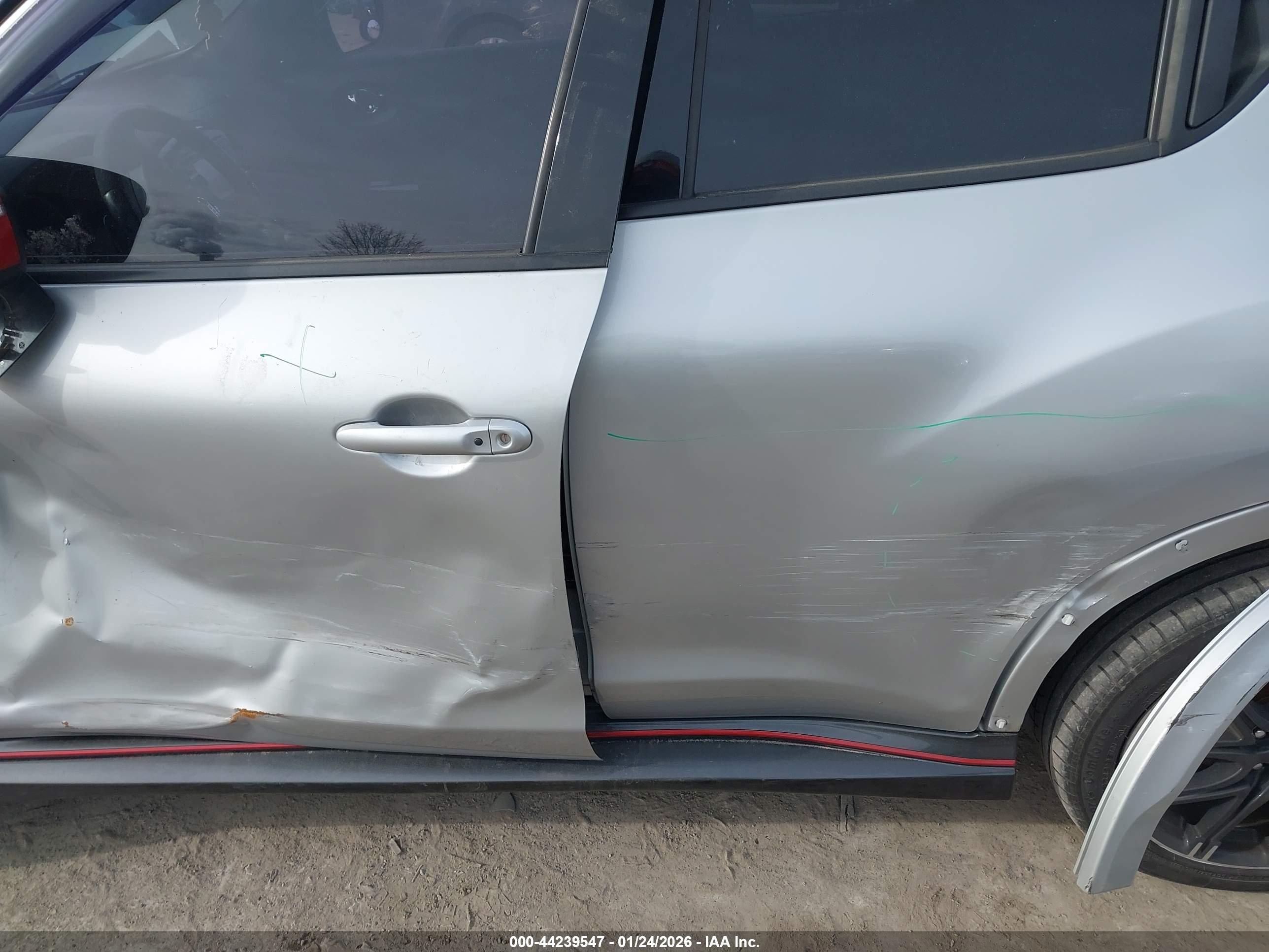 NISSAN JUKE image 6