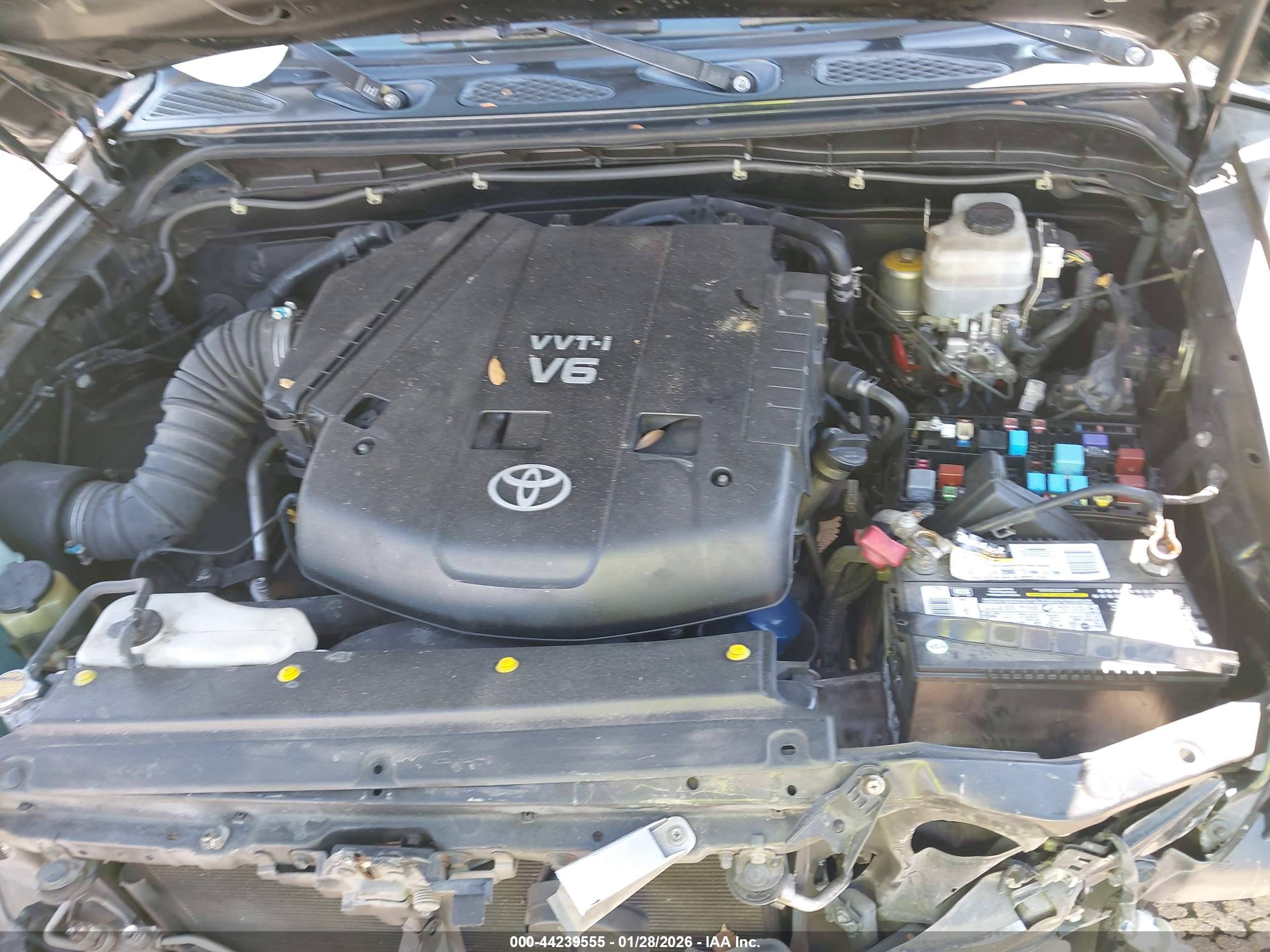 TOYOTA FJ image 10