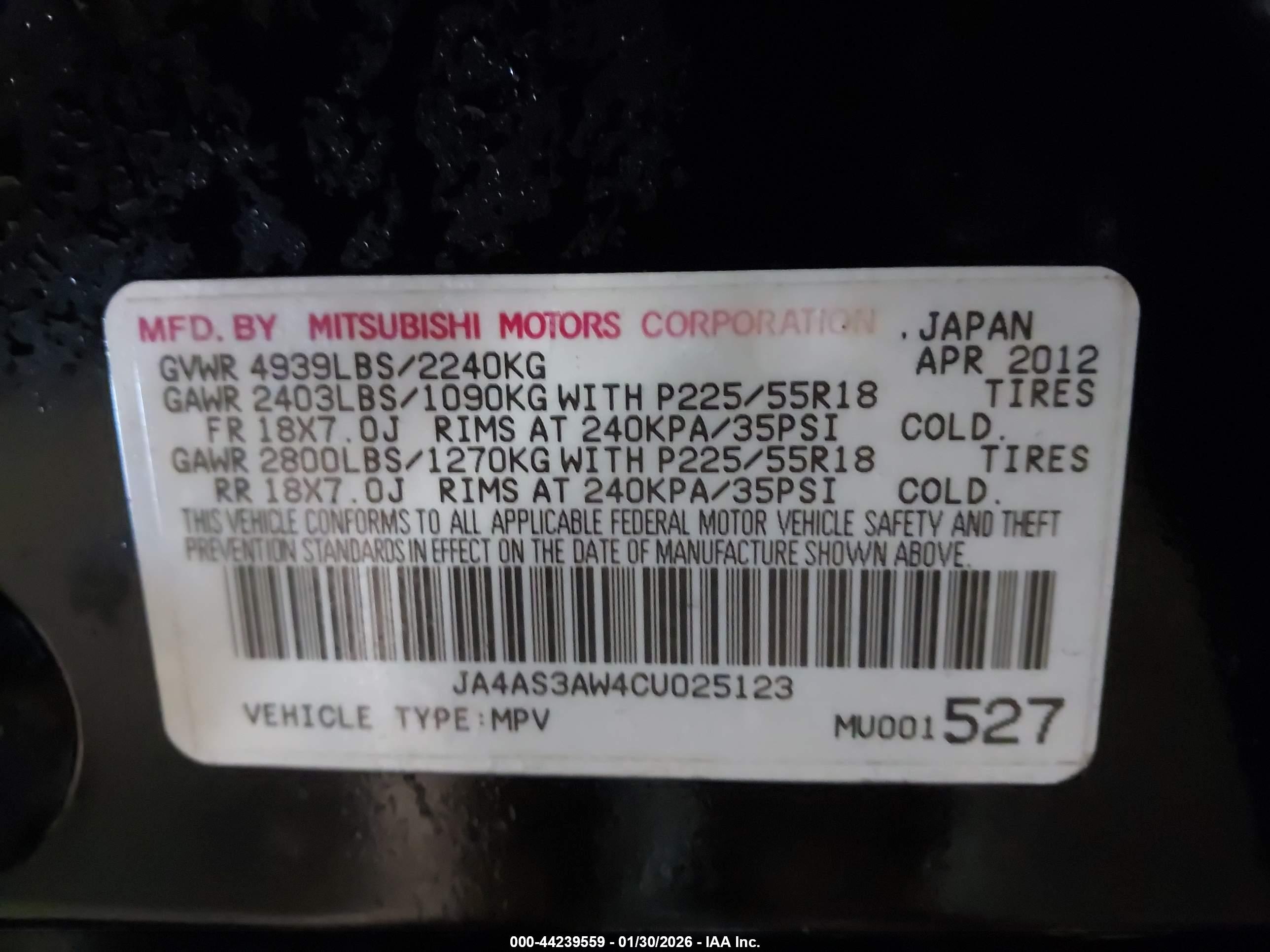 MITSUBISHI OUTLANDER image 9