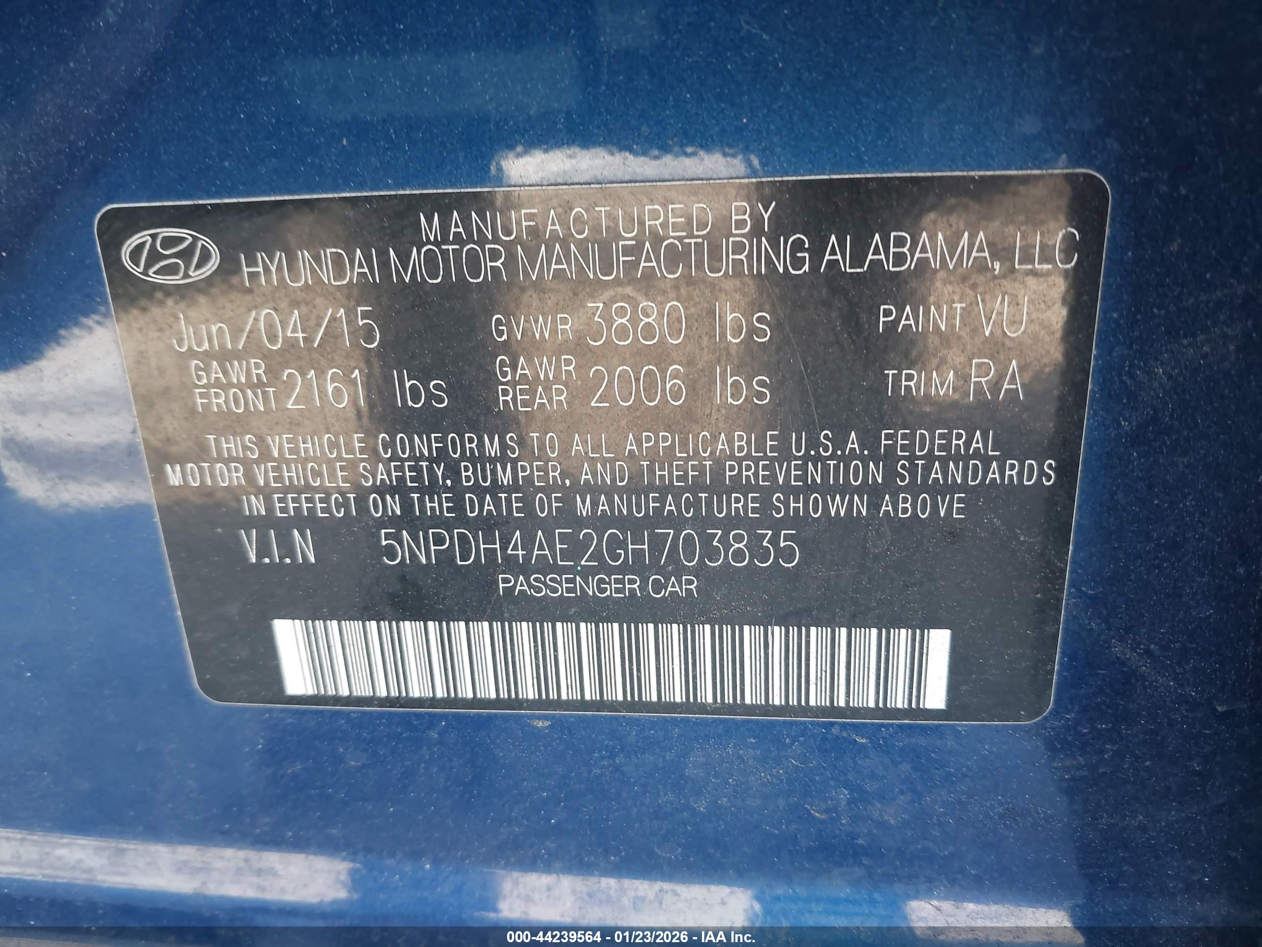 HYUNDAI ELANTRA image 9