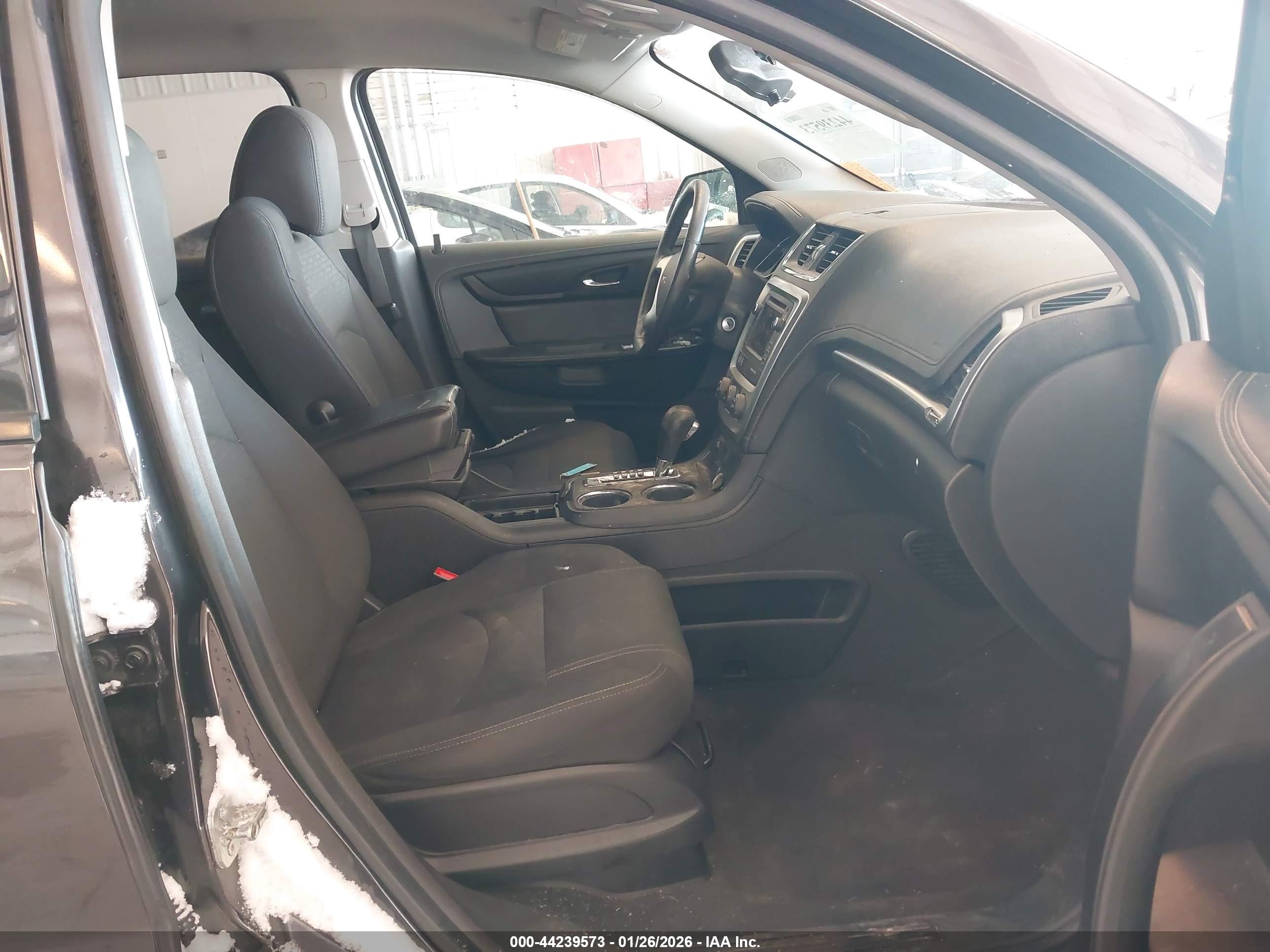 GMC ACADIA image 5