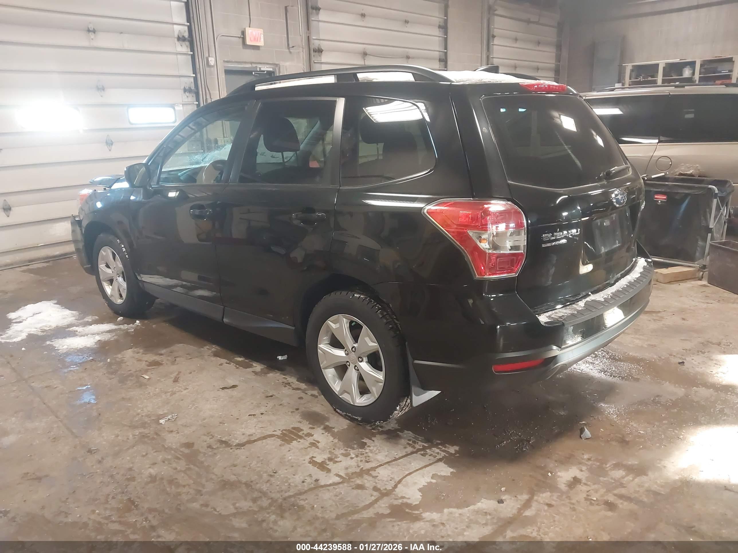 SUBARU FORESTER image 3