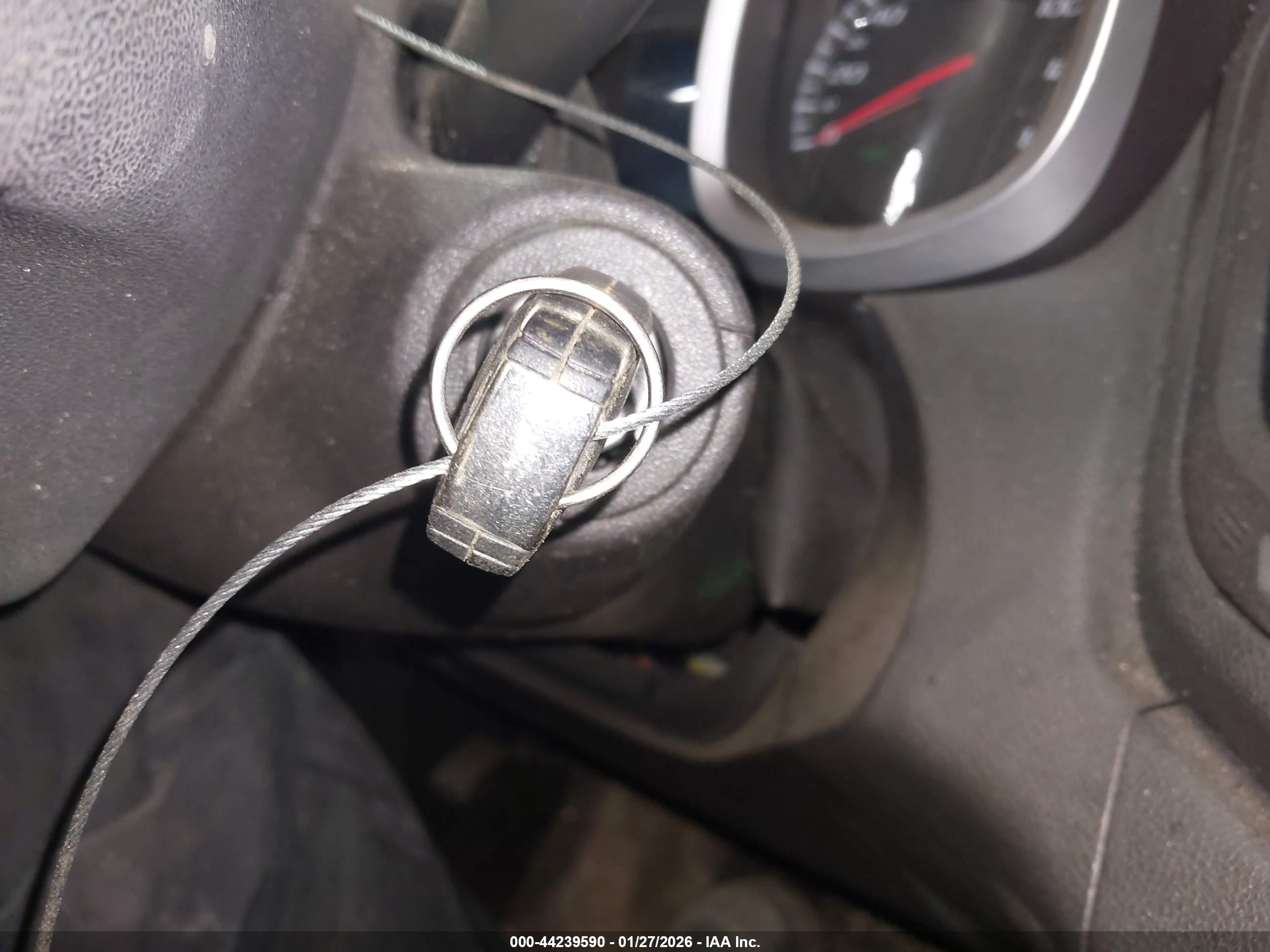 CHEVROLET EQUINOX image 11