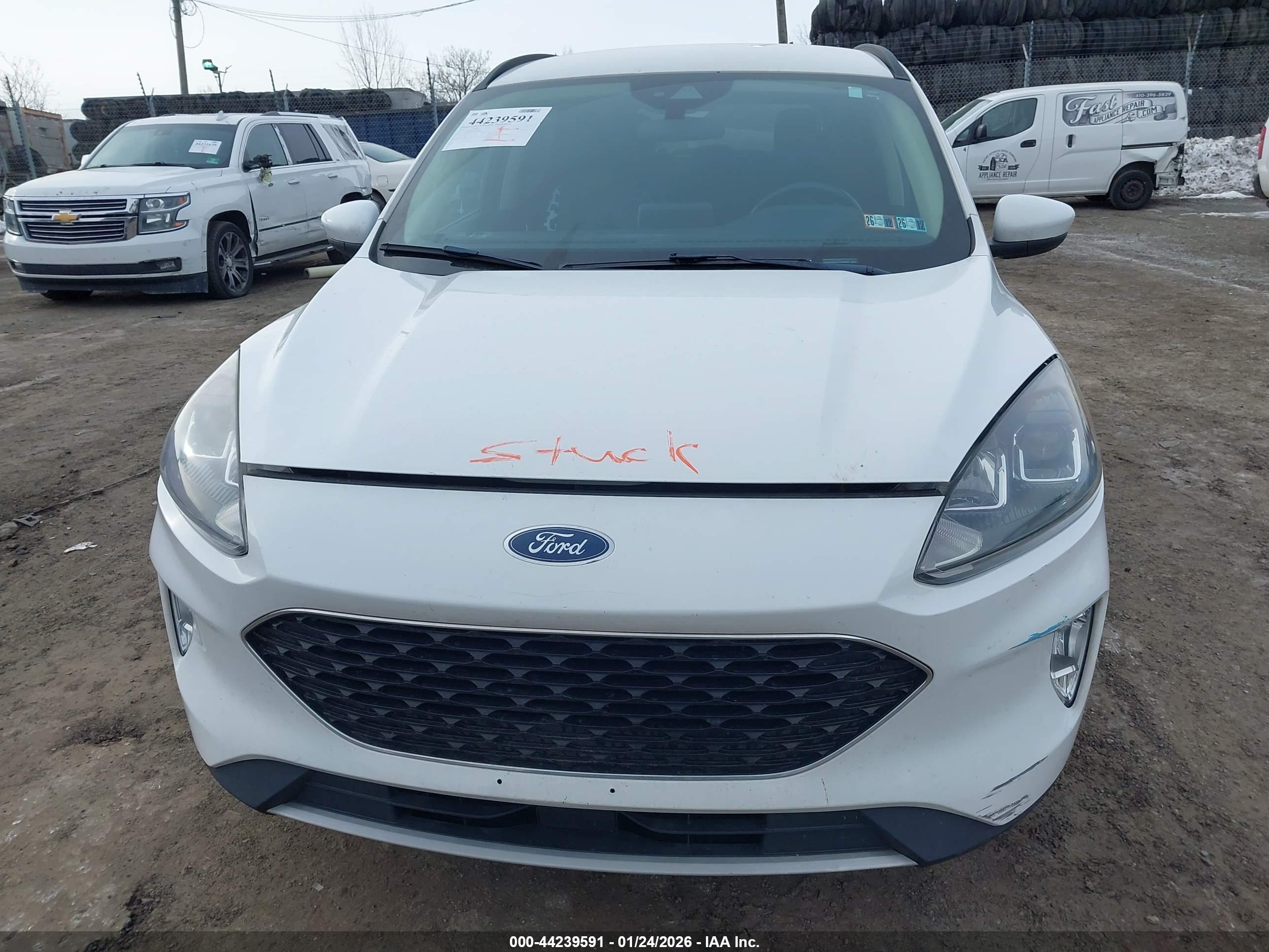 FORD ESCAPE image 10
