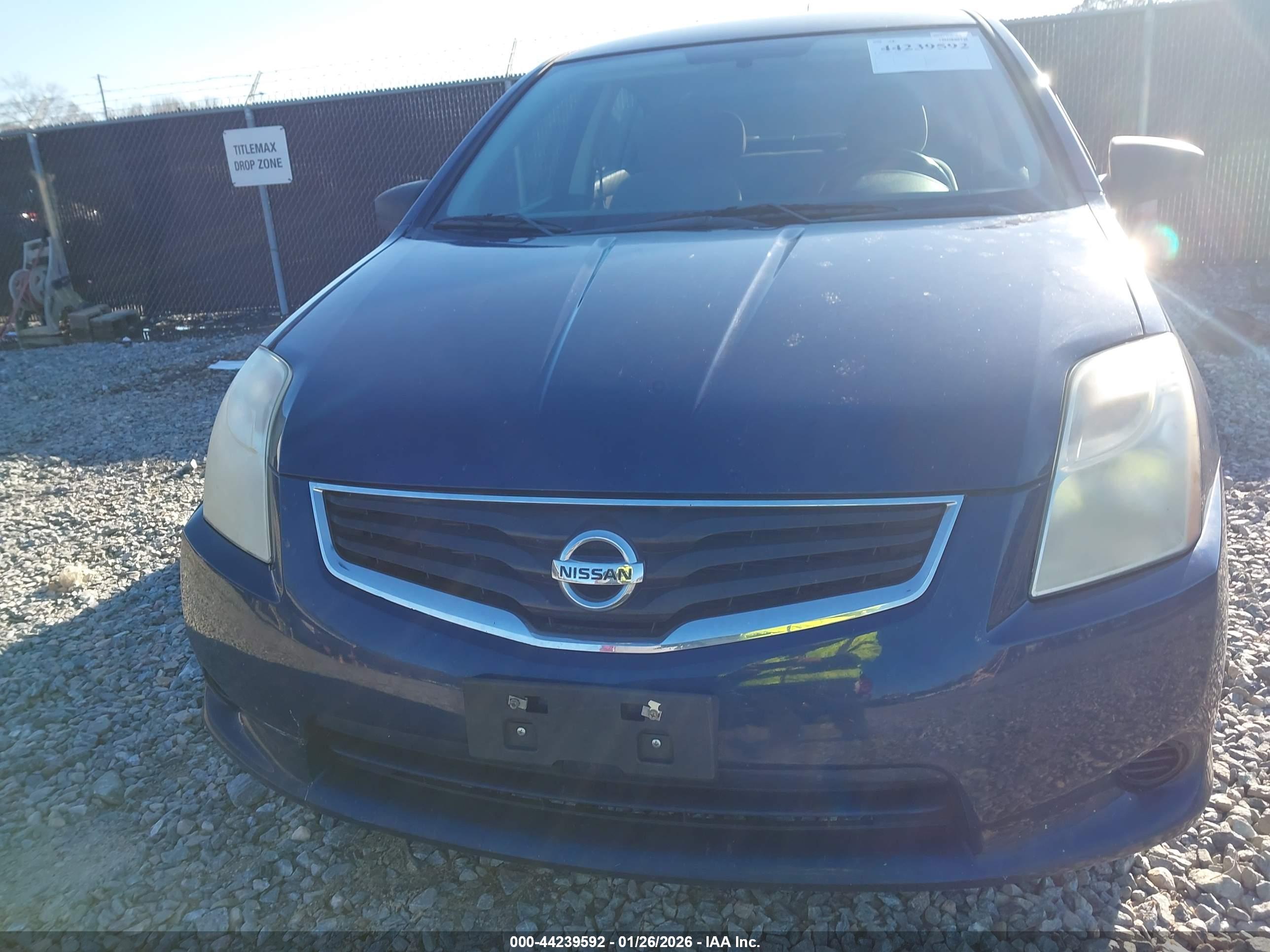 NISSAN SENTRA image 6