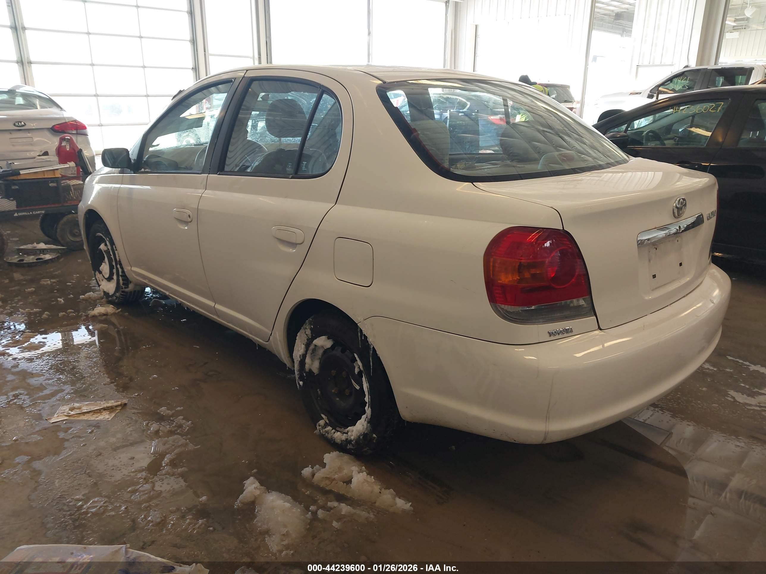 TOYOTA ECHO image 3