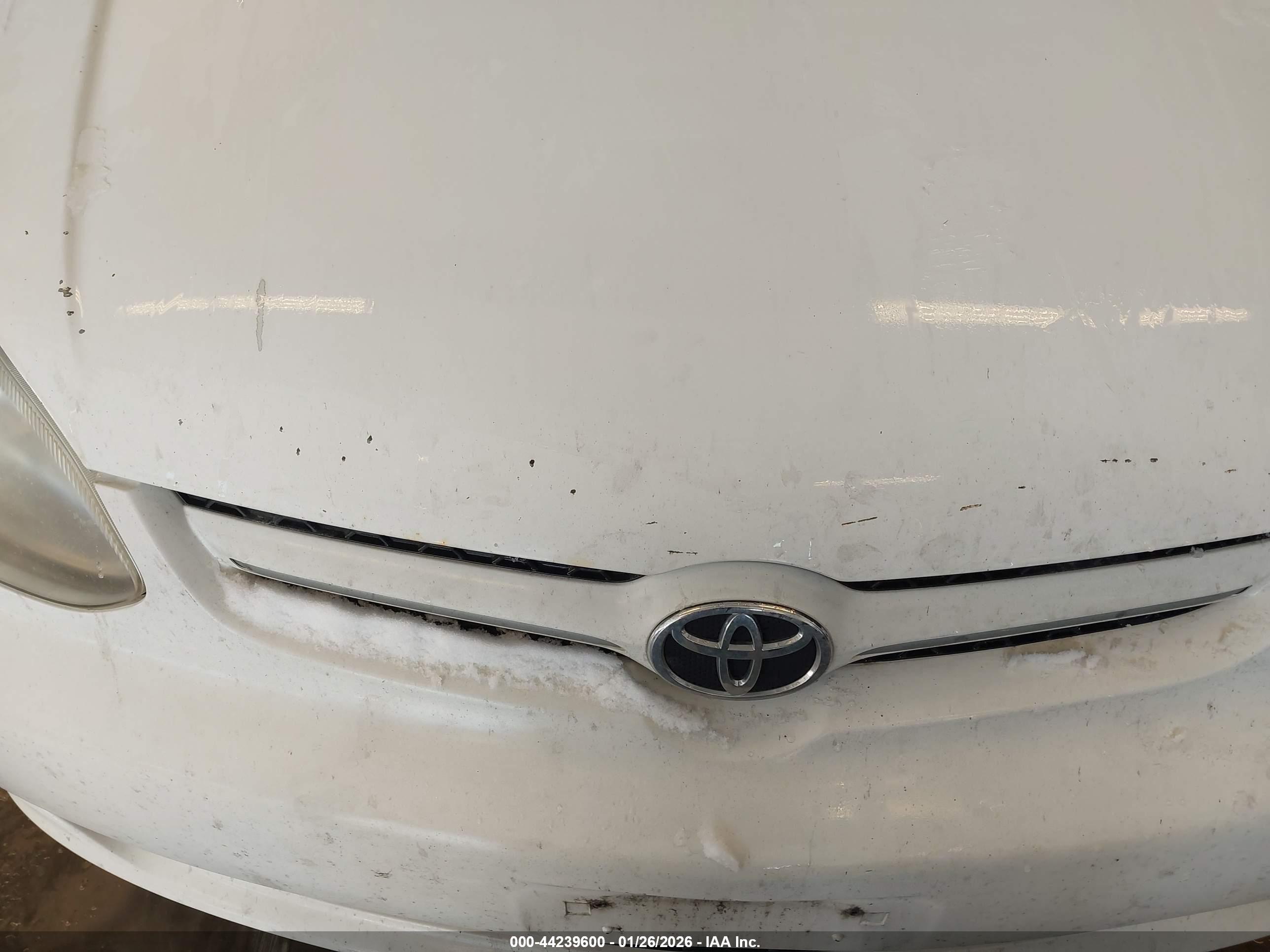 TOYOTA ECHO image 6