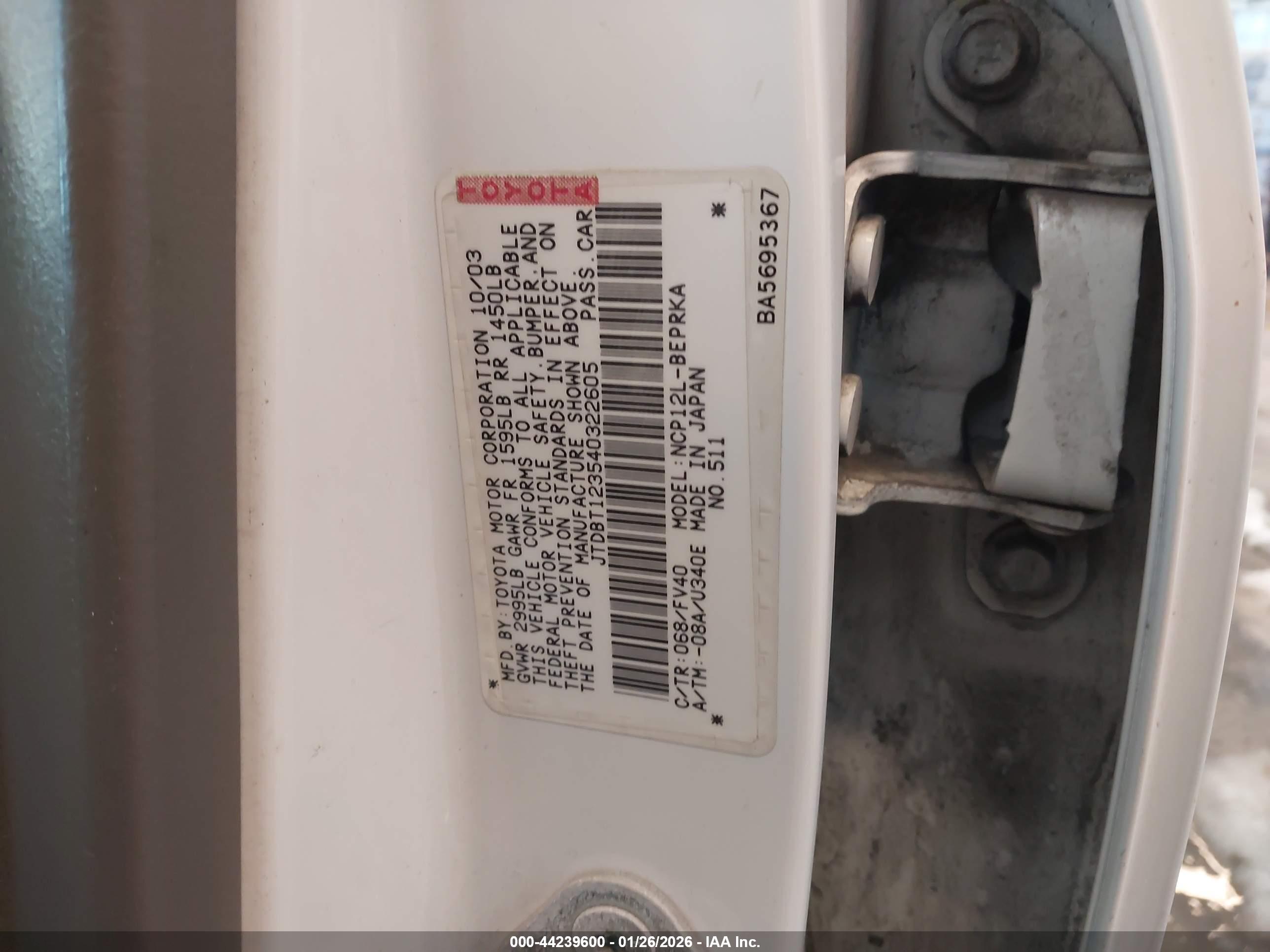 TOYOTA ECHO image 9