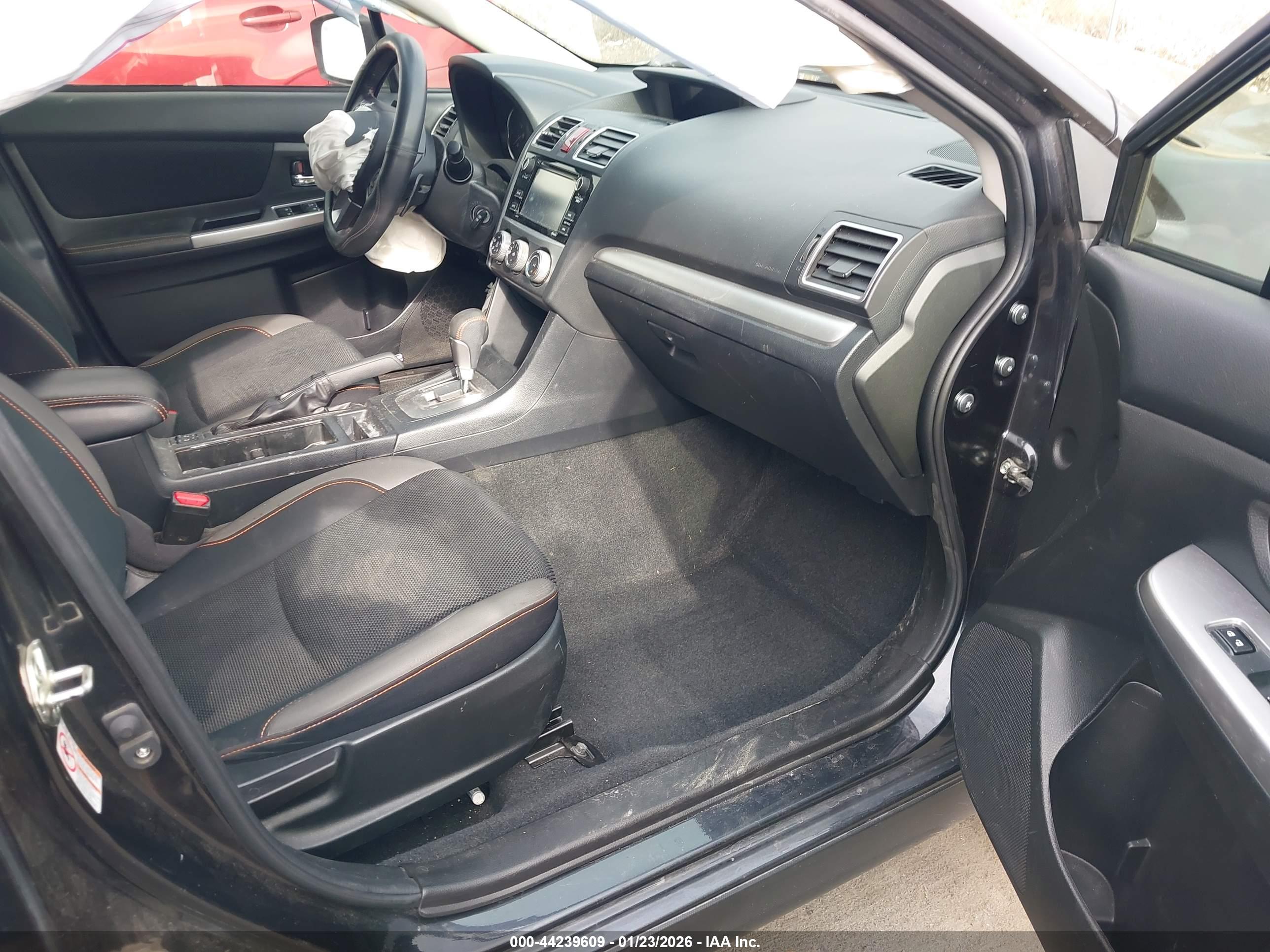 SUBARU CROSSTREK image 5