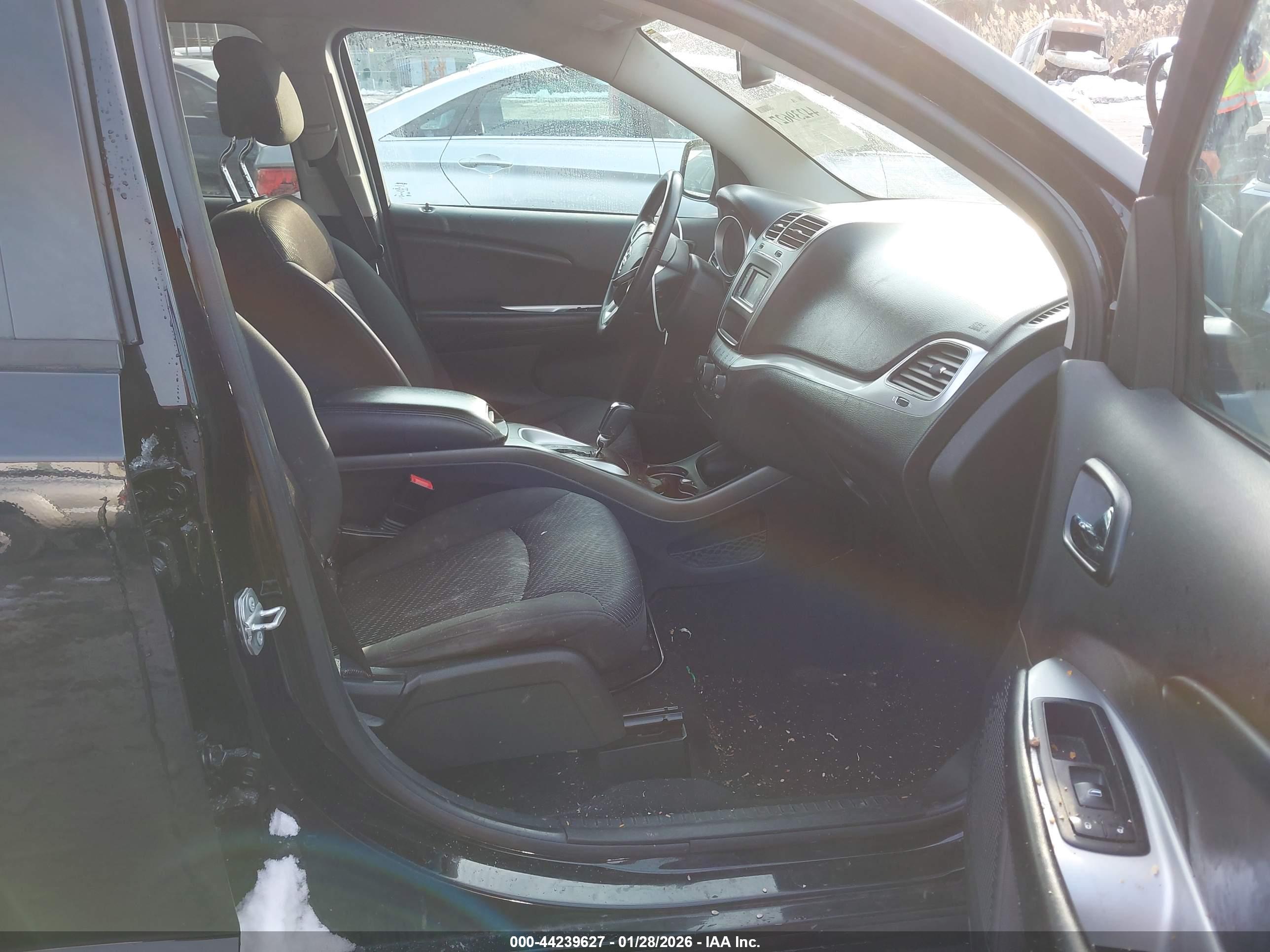 DODGE JOURNEY image 5