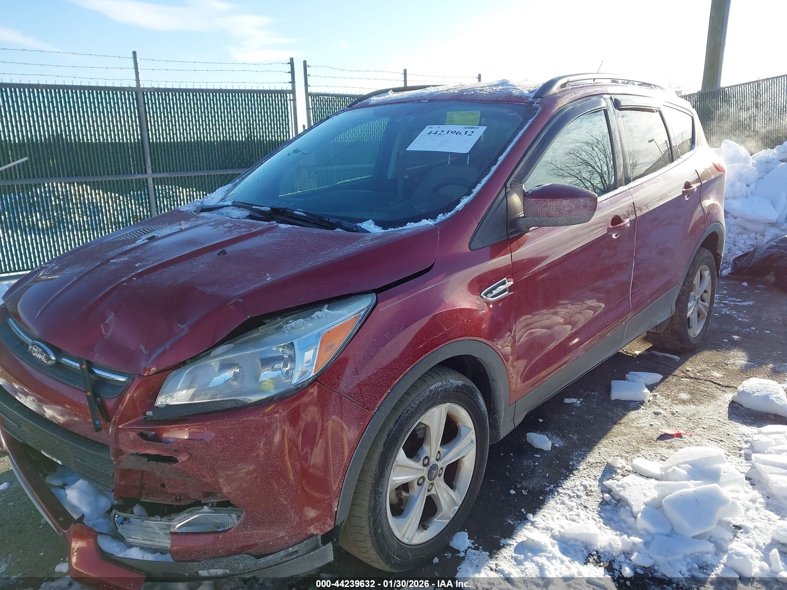 FORD ESCAPE image 2