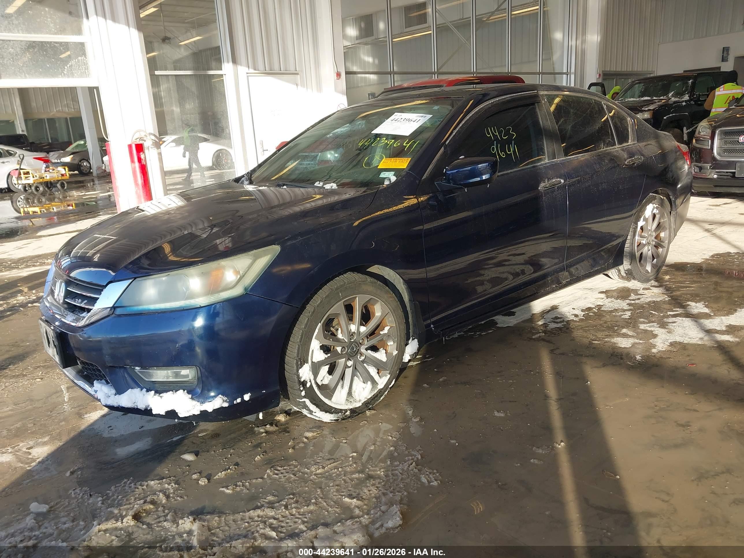 HONDA ACCORD image 2