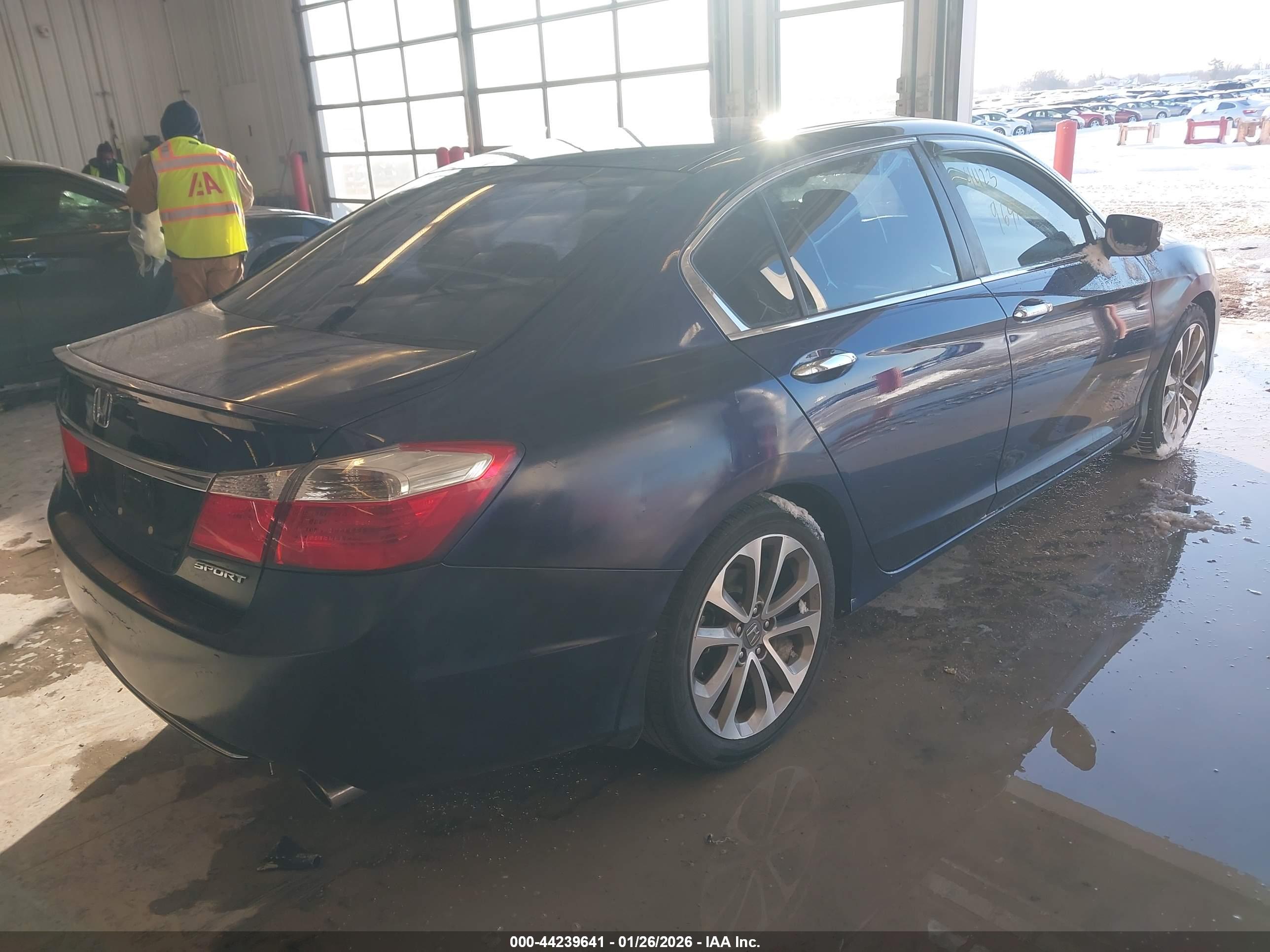 HONDA ACCORD image 4