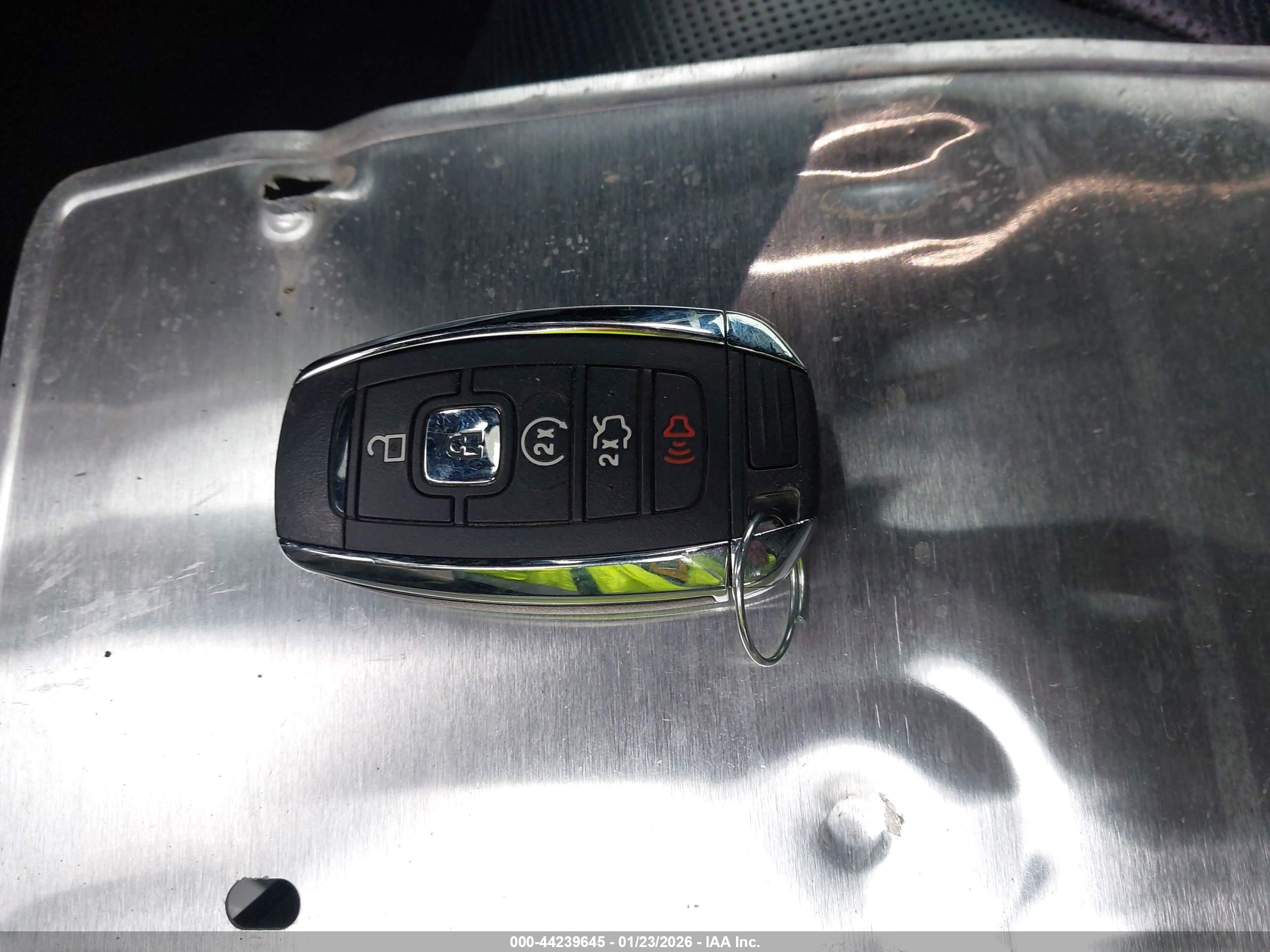 LINCOLN NAVIGATOR image 11