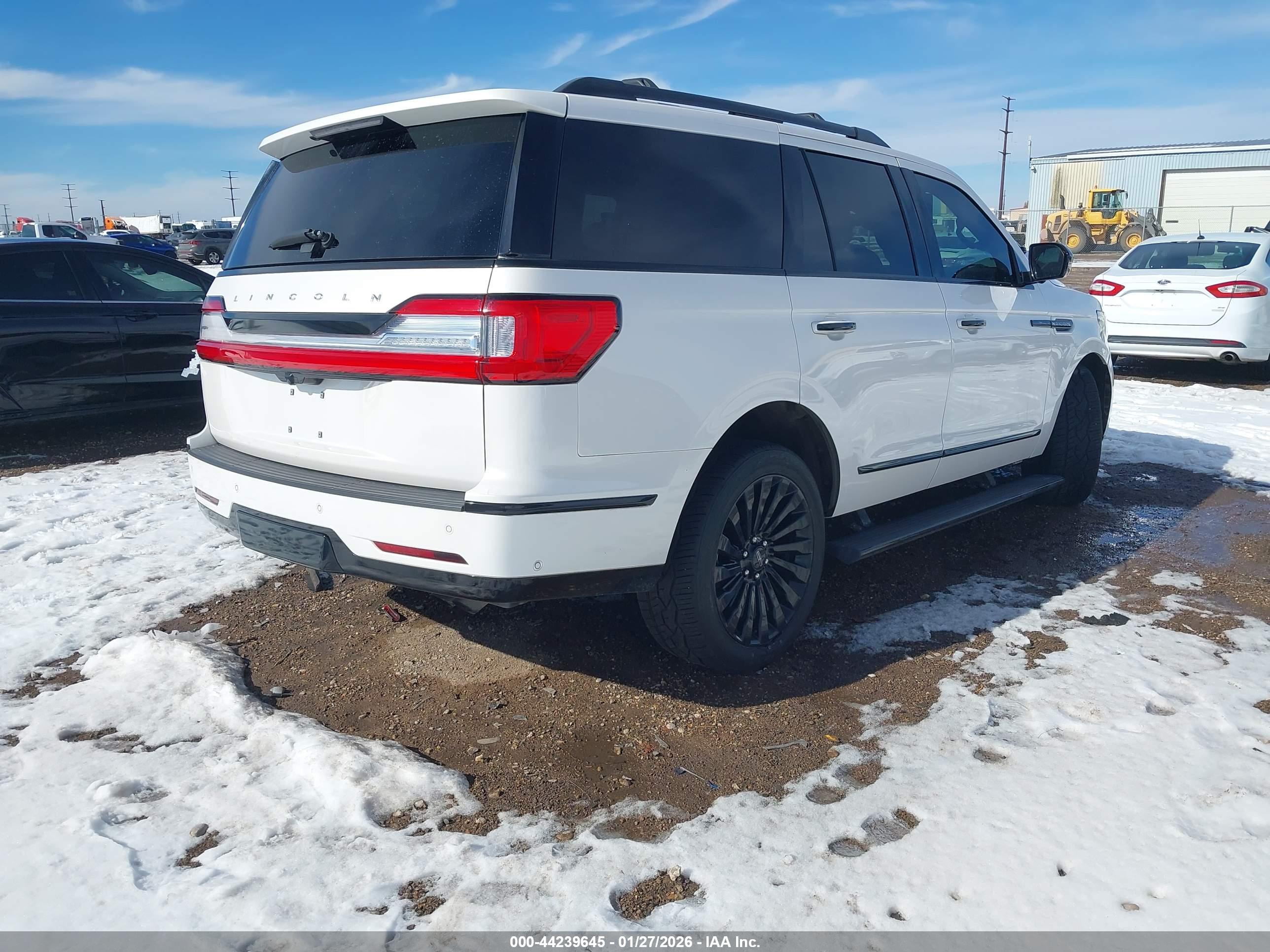 LINCOLN NAVIGATOR image 4