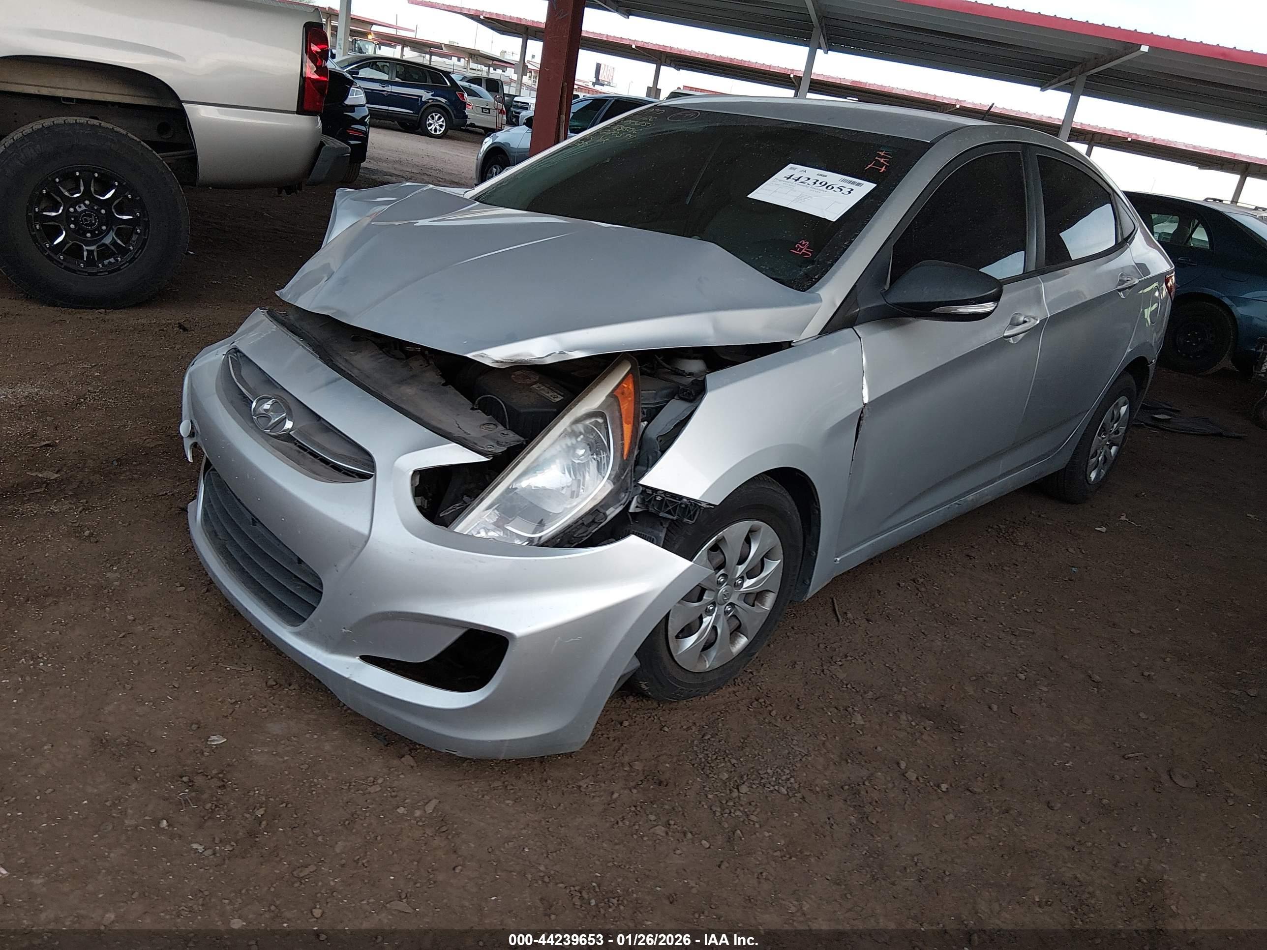 HYUNDAI ACCENT image 2