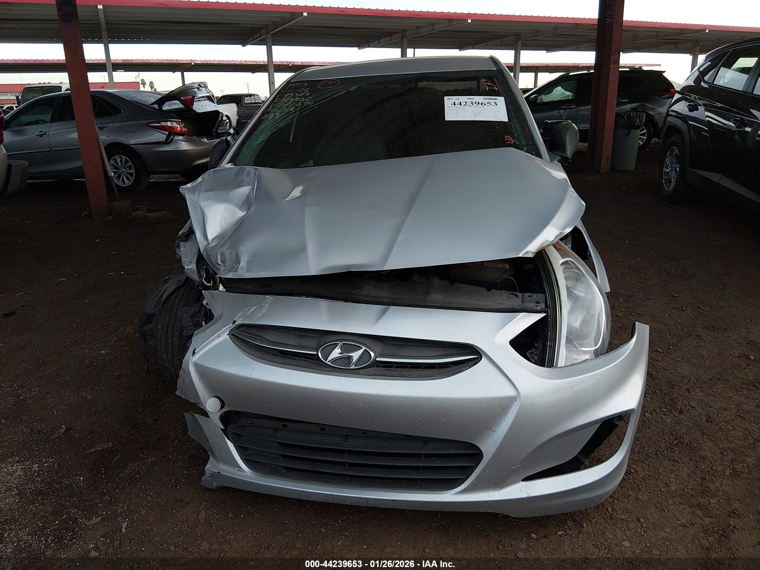 HYUNDAI ACCENT image 6