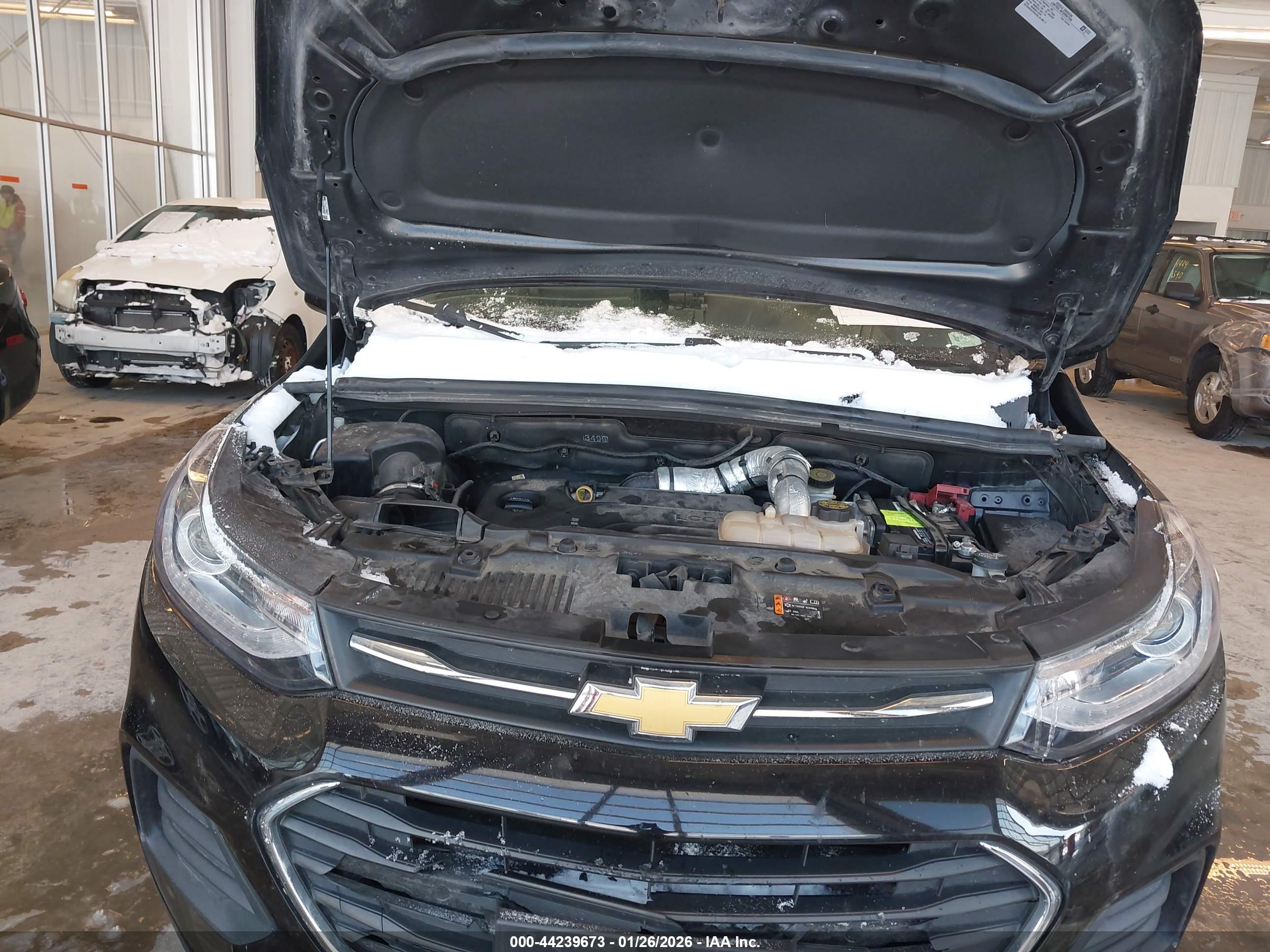 CHEVROLET TRAX image 10