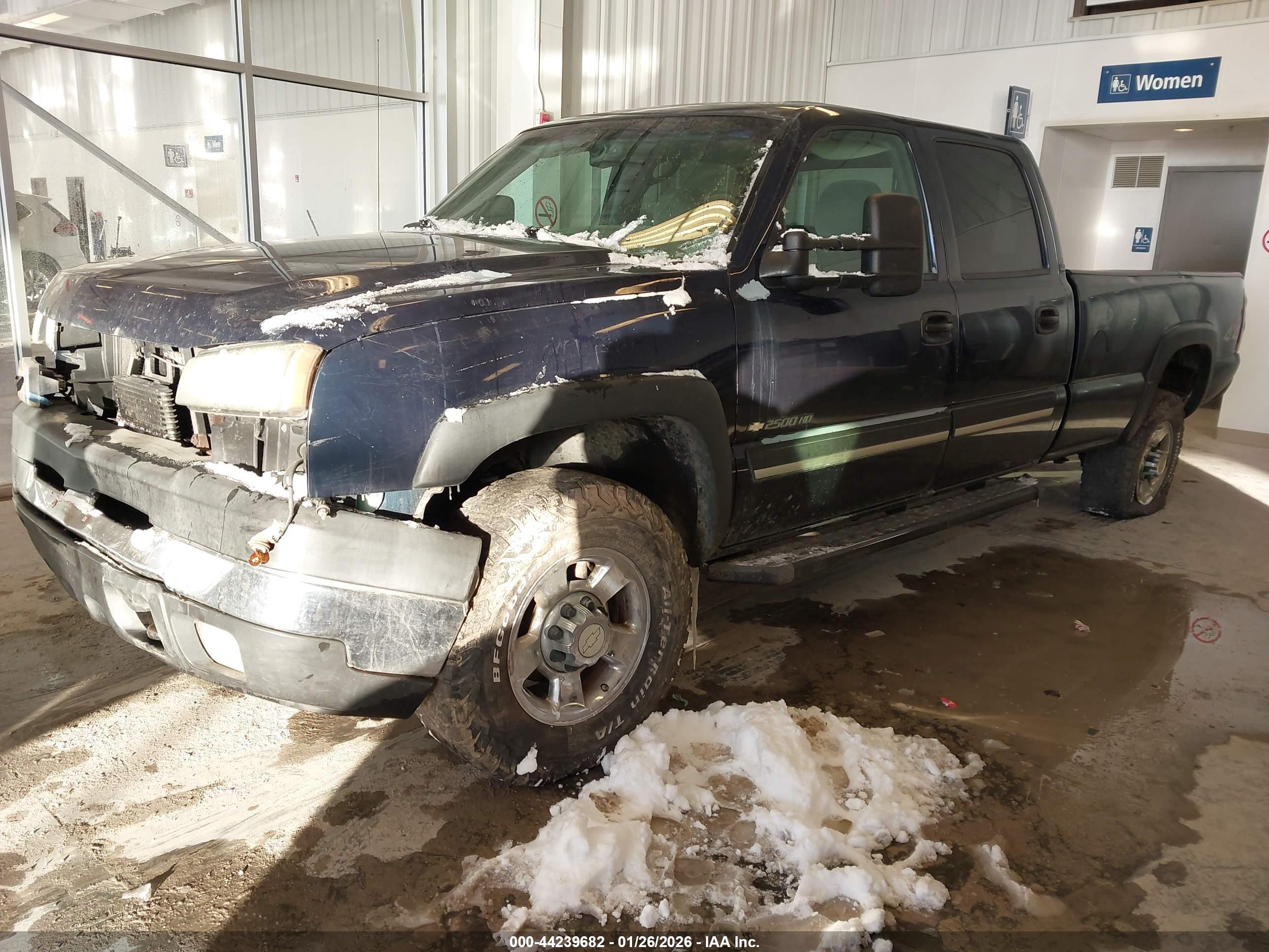CHEVROLET SILVERADO image 2
