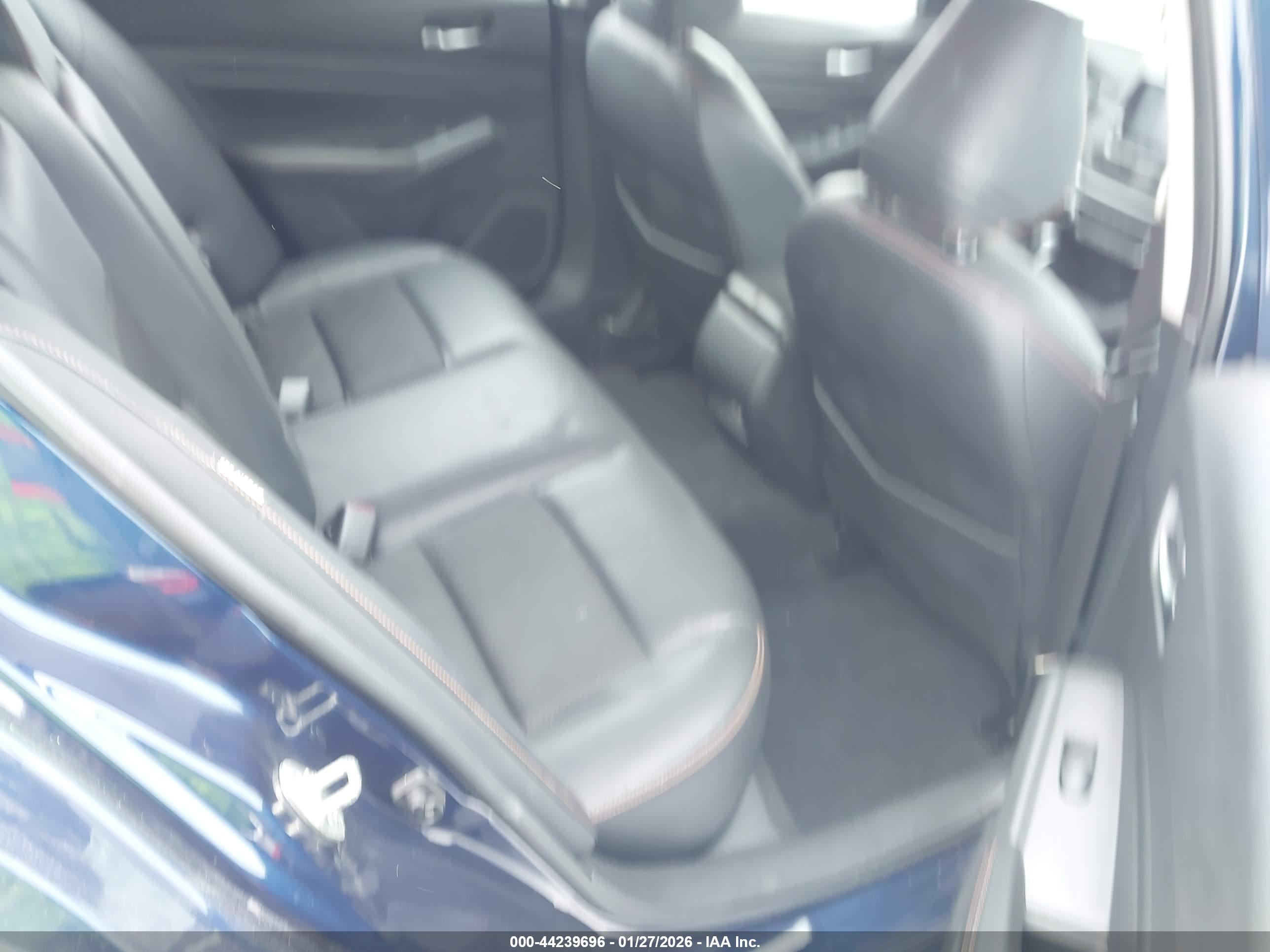 NISSAN ALTIMA image 8