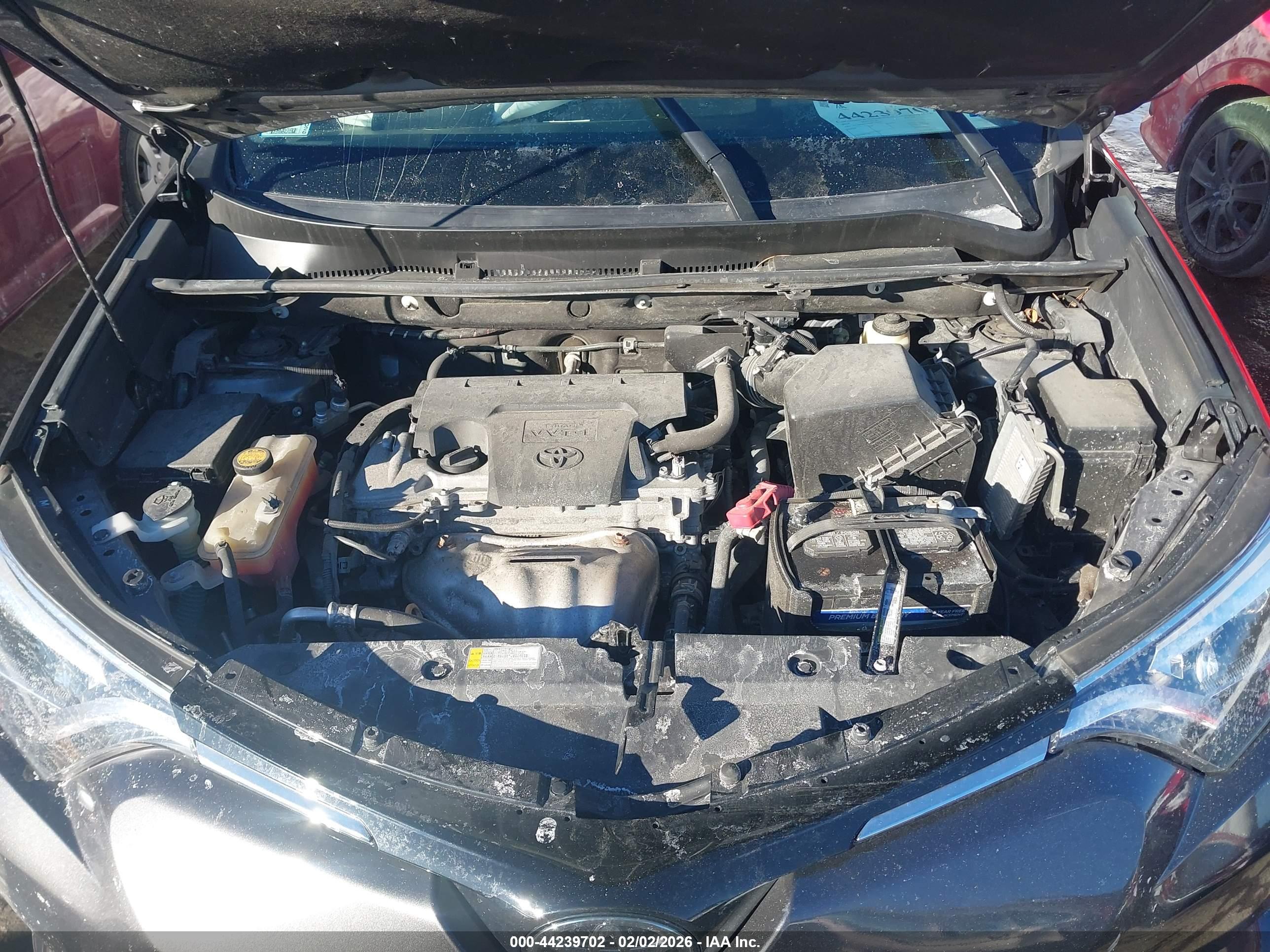 TOYOTA RAV4 image 10