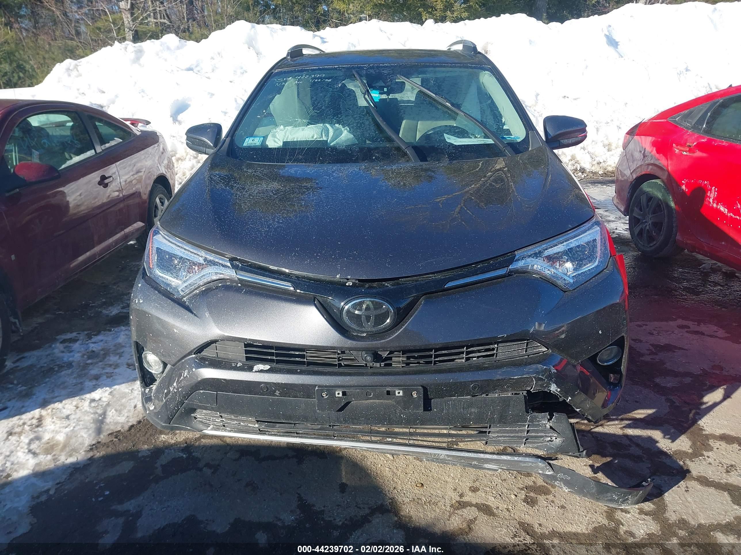 TOYOTA RAV4 image 6
