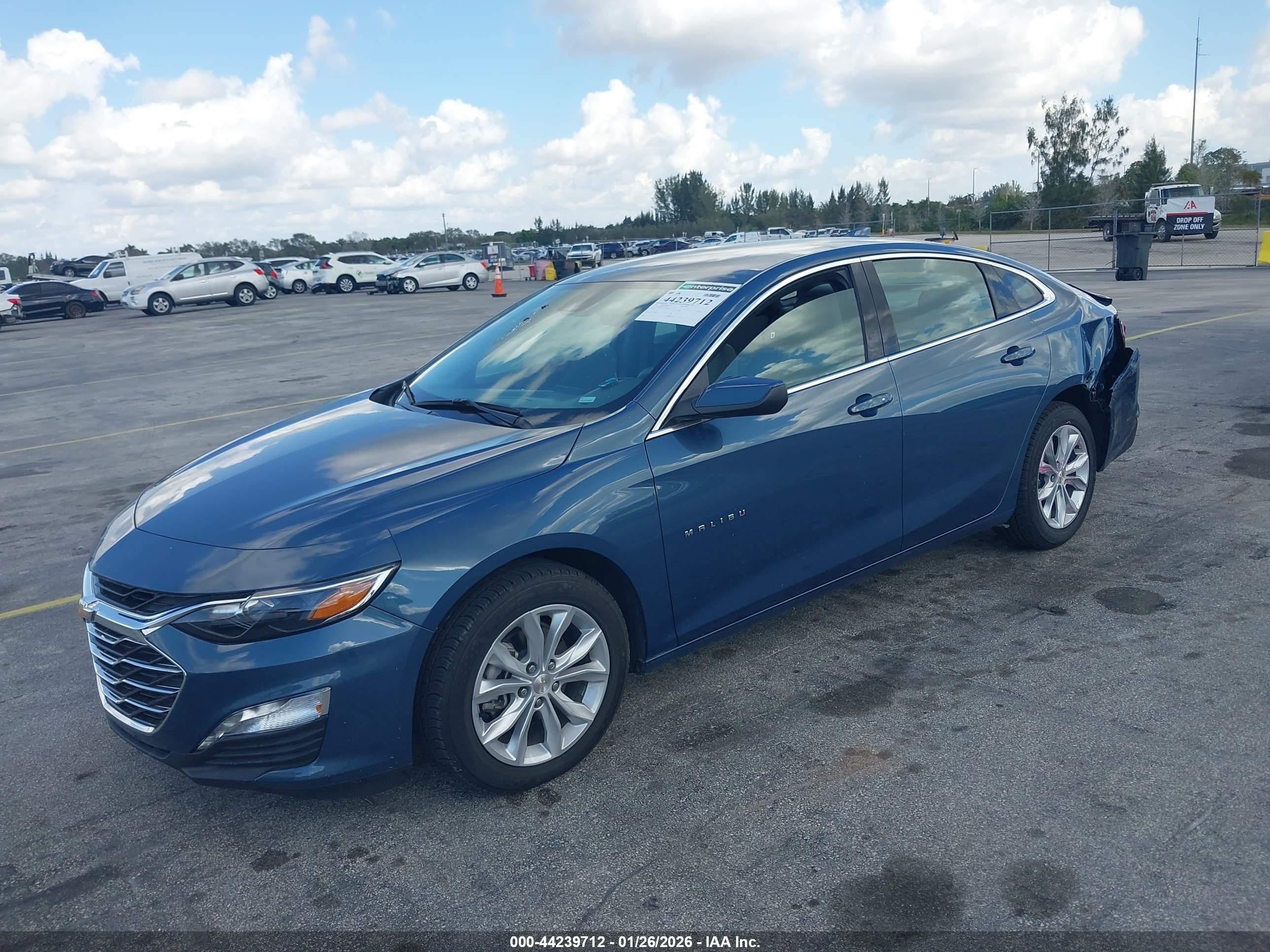 CHEVROLET MALIBU image 2