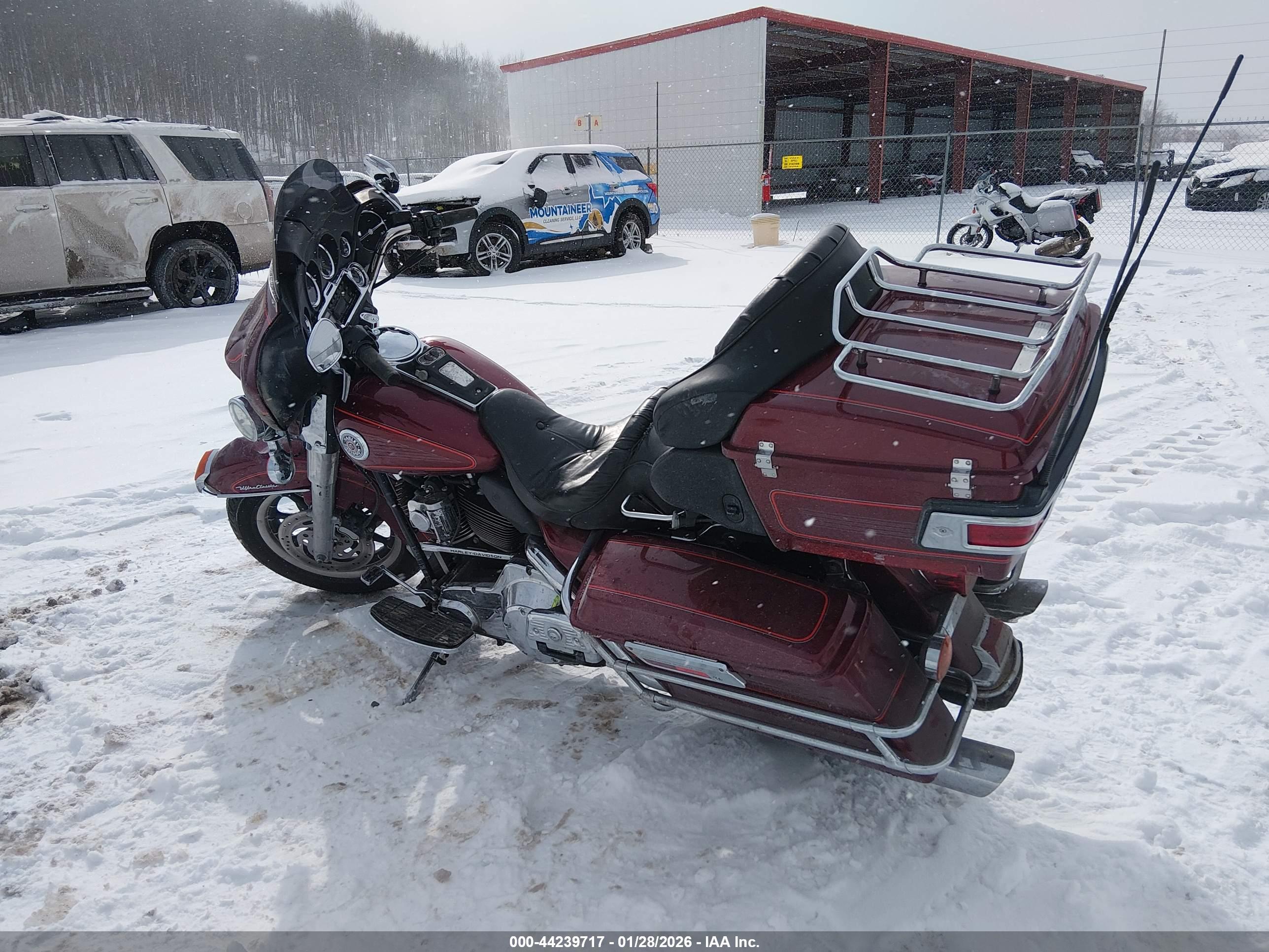 HARLEY-DAVIDSON FLHTCUI image 3
