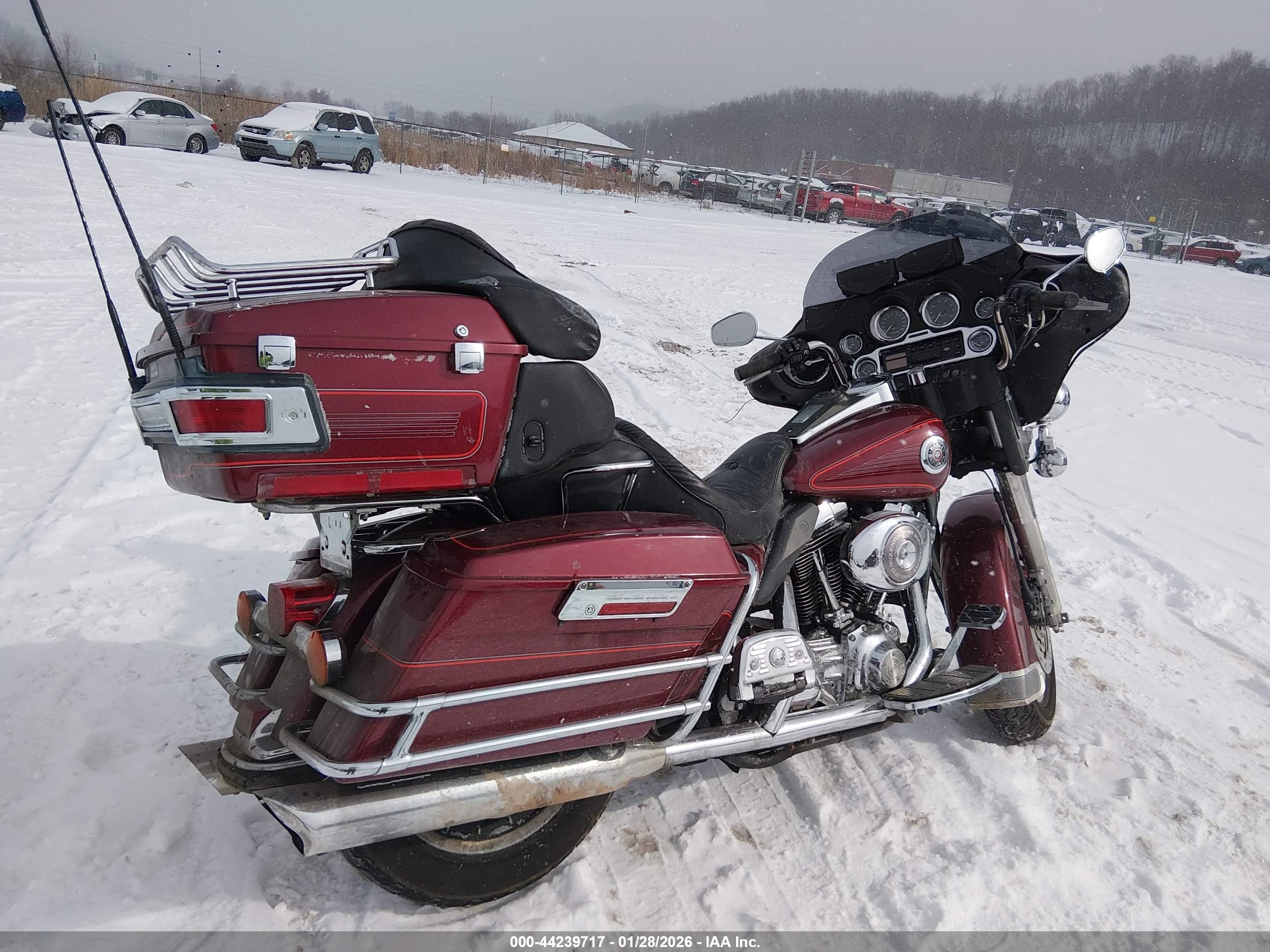 HARLEY-DAVIDSON FLHTCUI image 4