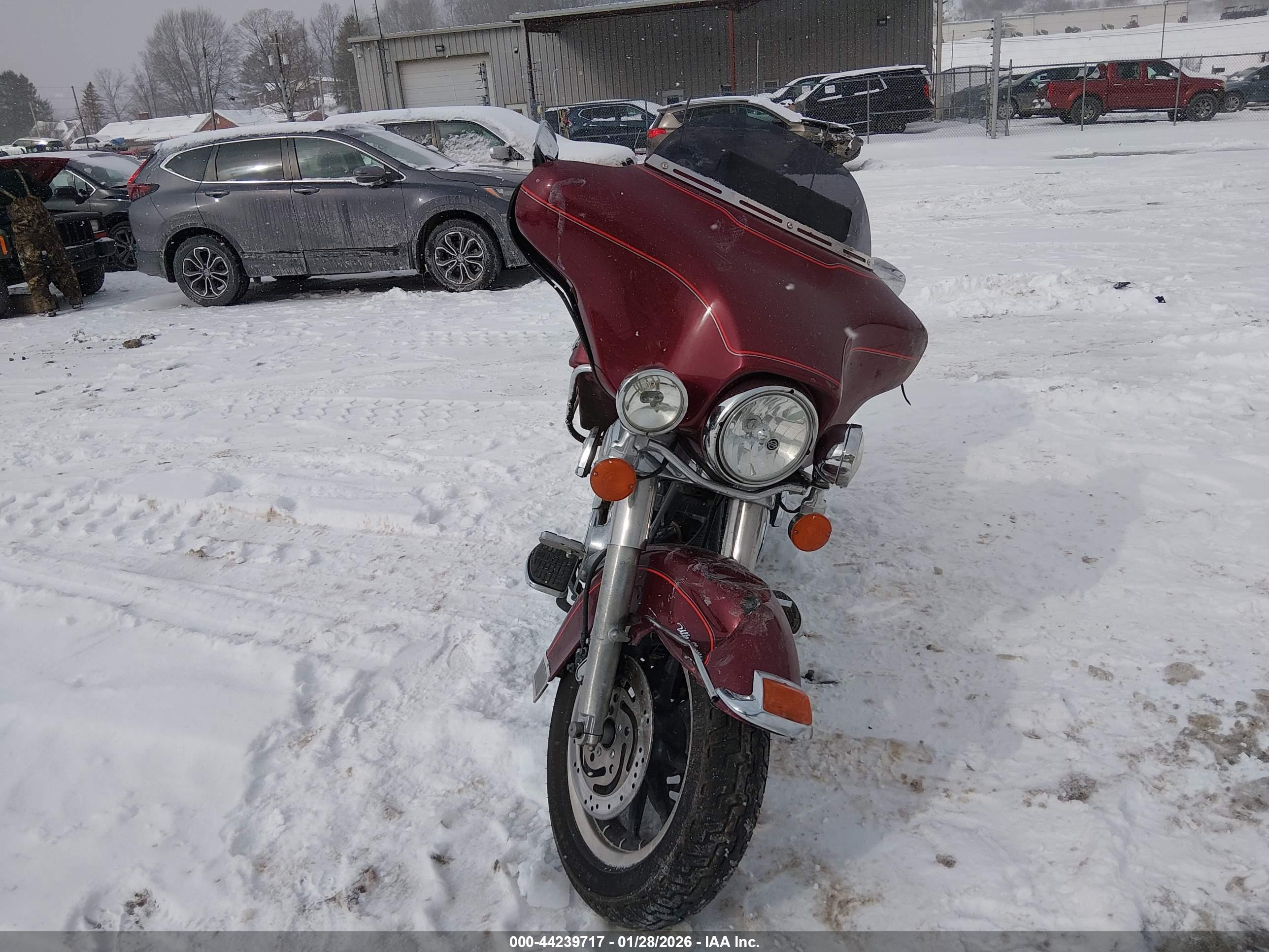 HARLEY-DAVIDSON FLHTCUI image 5