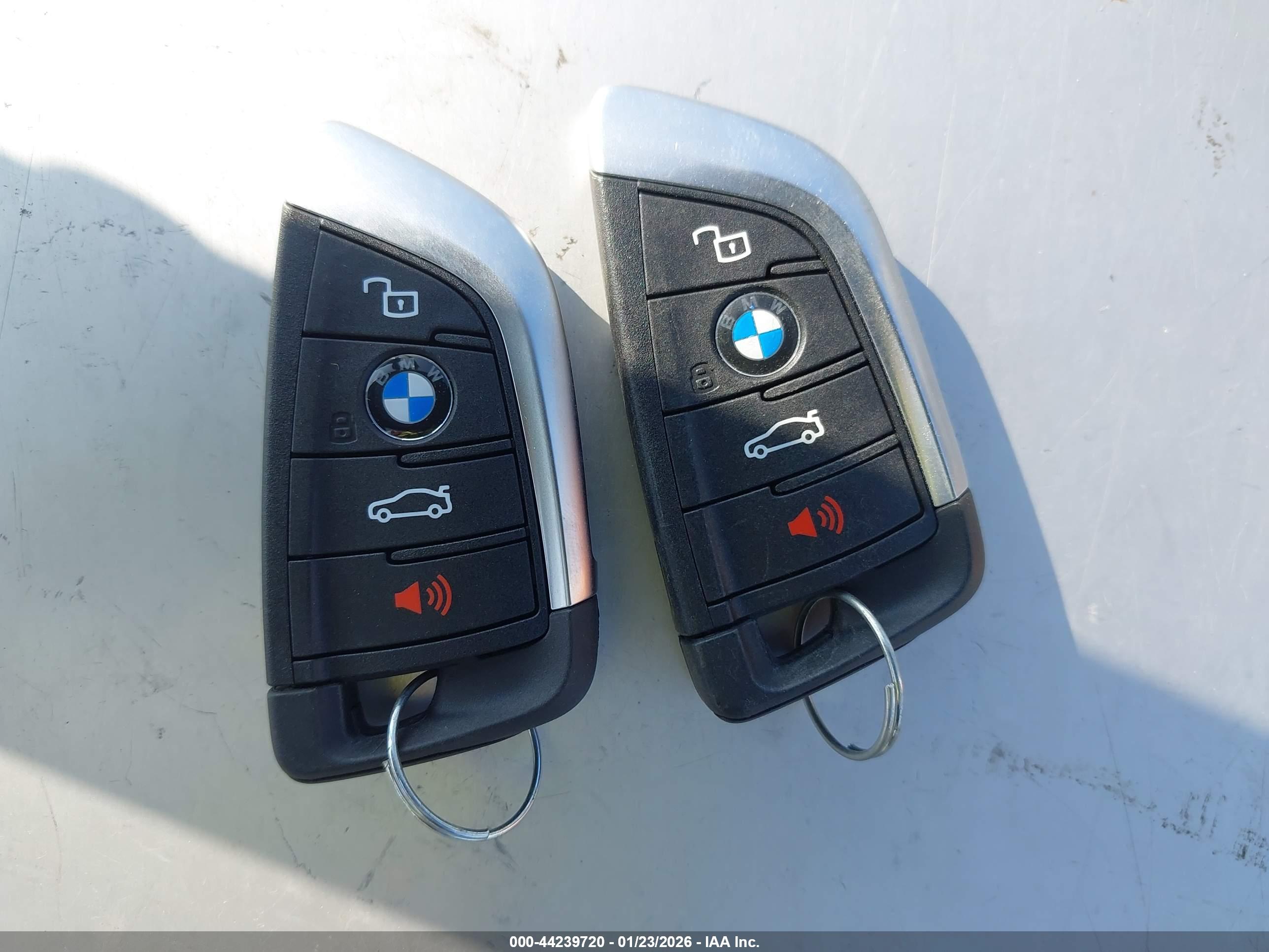 BMW I4 image 11