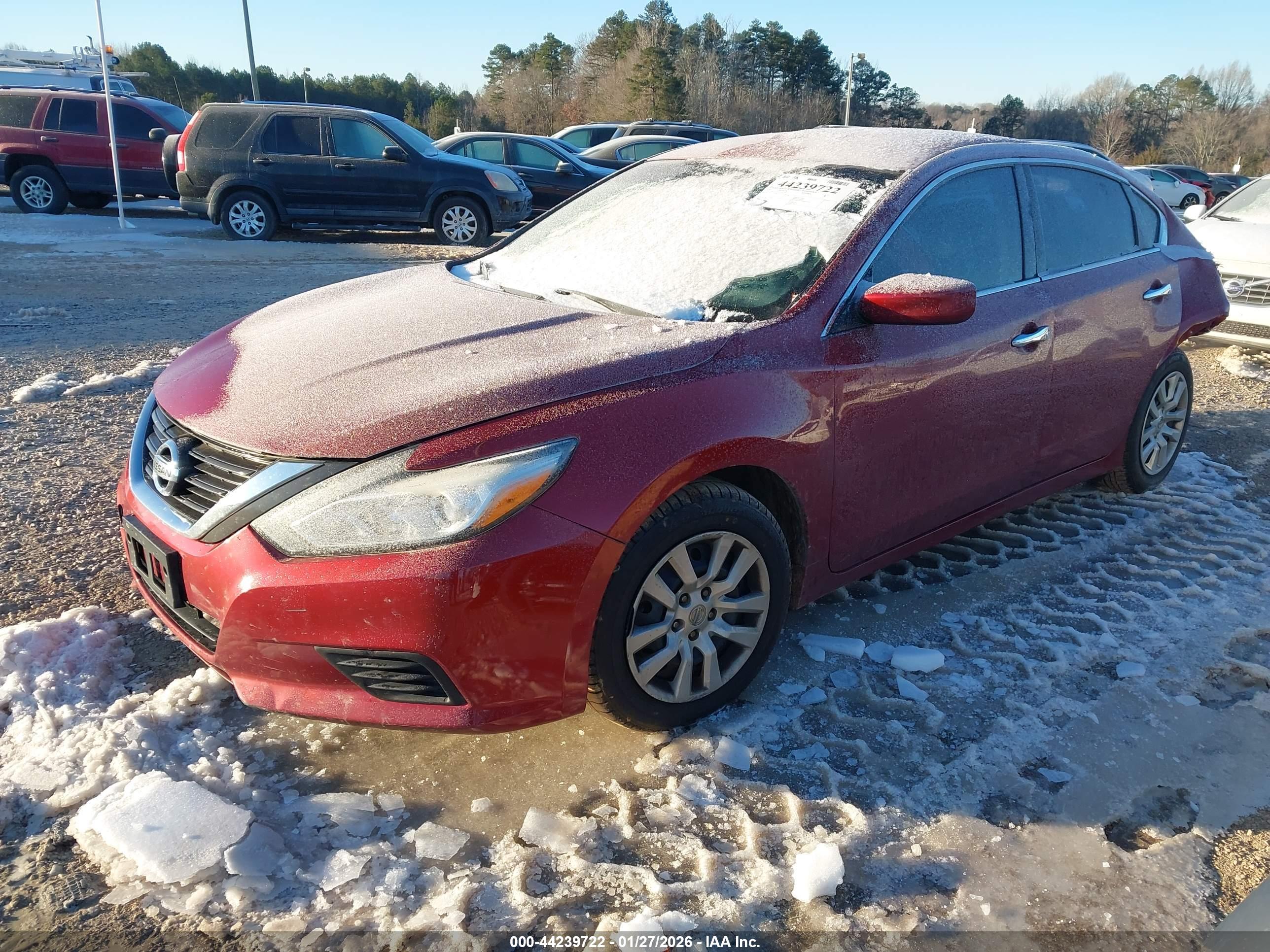 NISSAN ALTIMA image 2